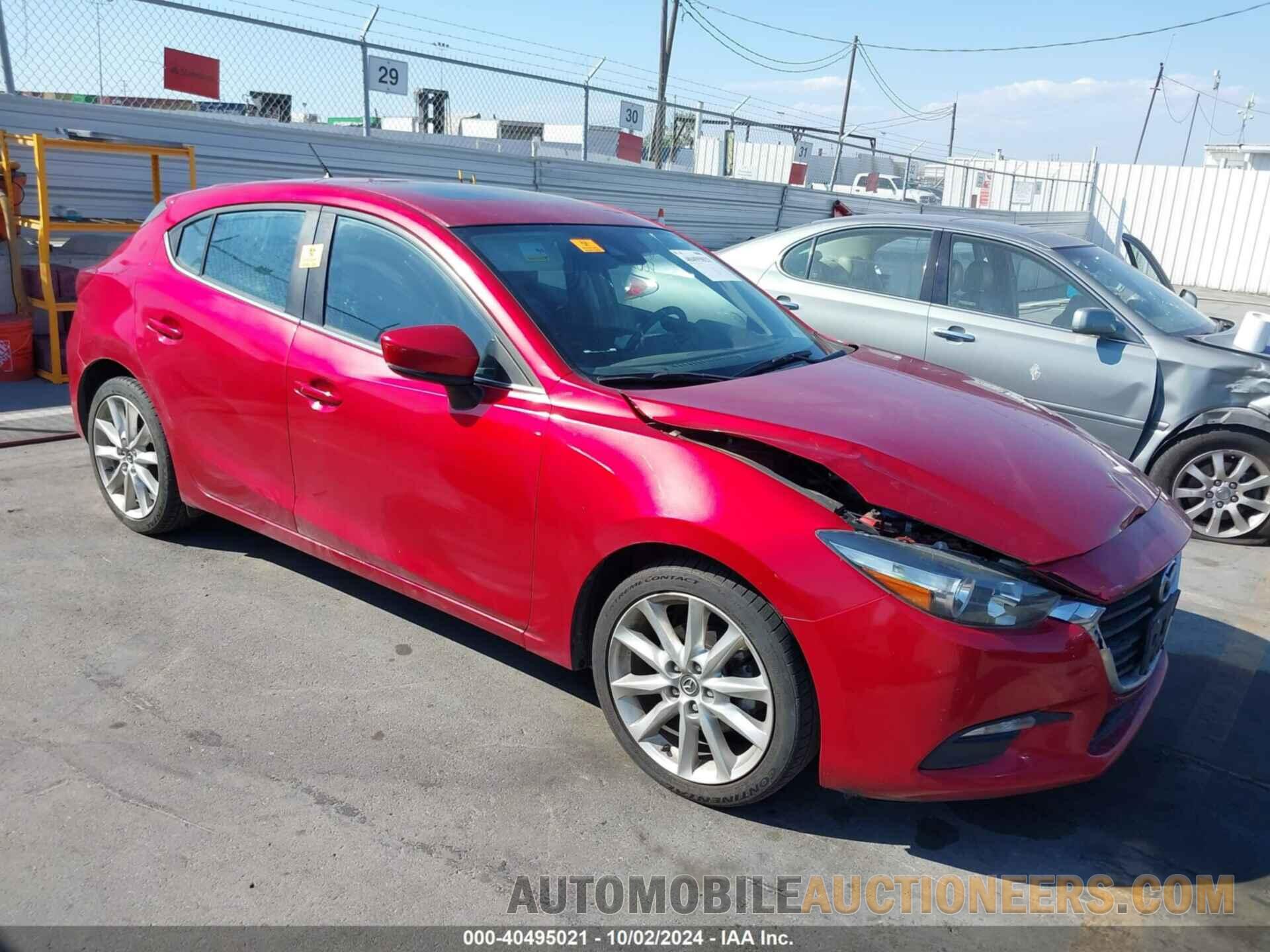 JM1BN1L3XH1115586 MAZDA MAZDA3 2017