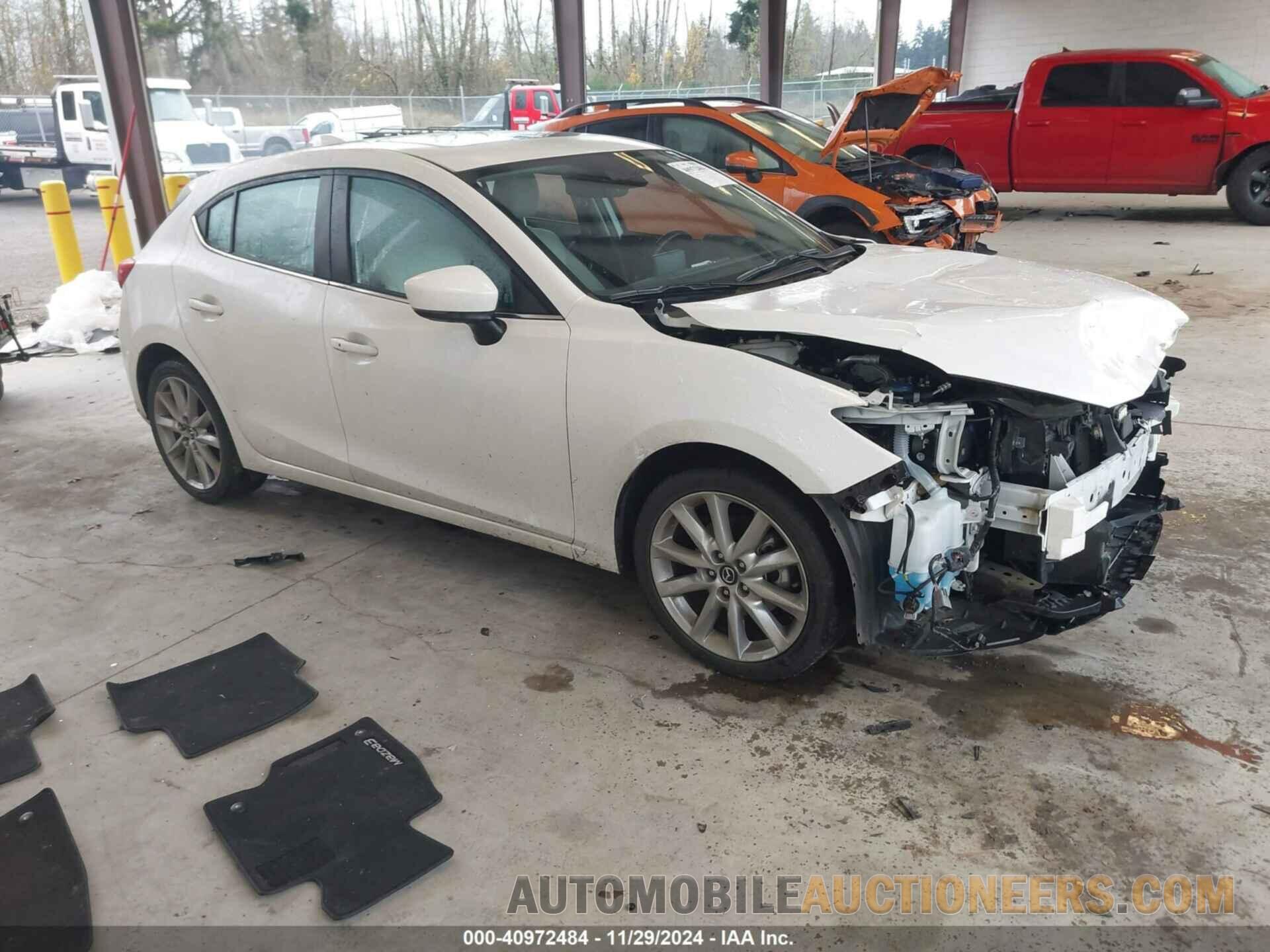 JM1BN1M36H1131556 MAZDA MAZDA3 2017