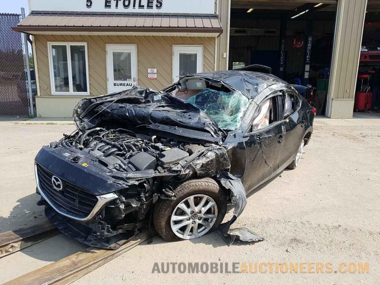 JM1BN1V73J1174288 MAZDA 3 2018