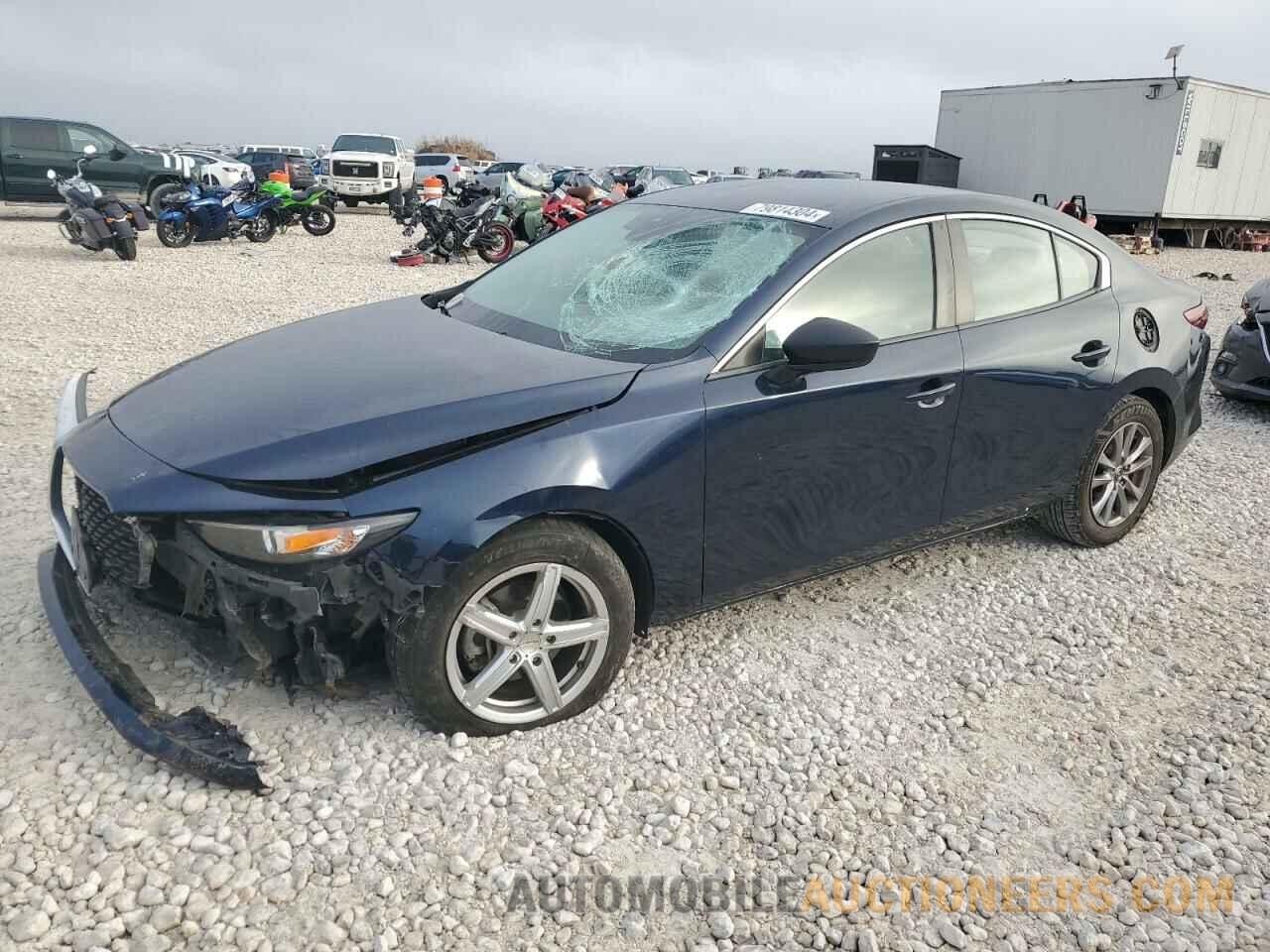 JM1BPABLXK1108883 MAZDA 3 2019