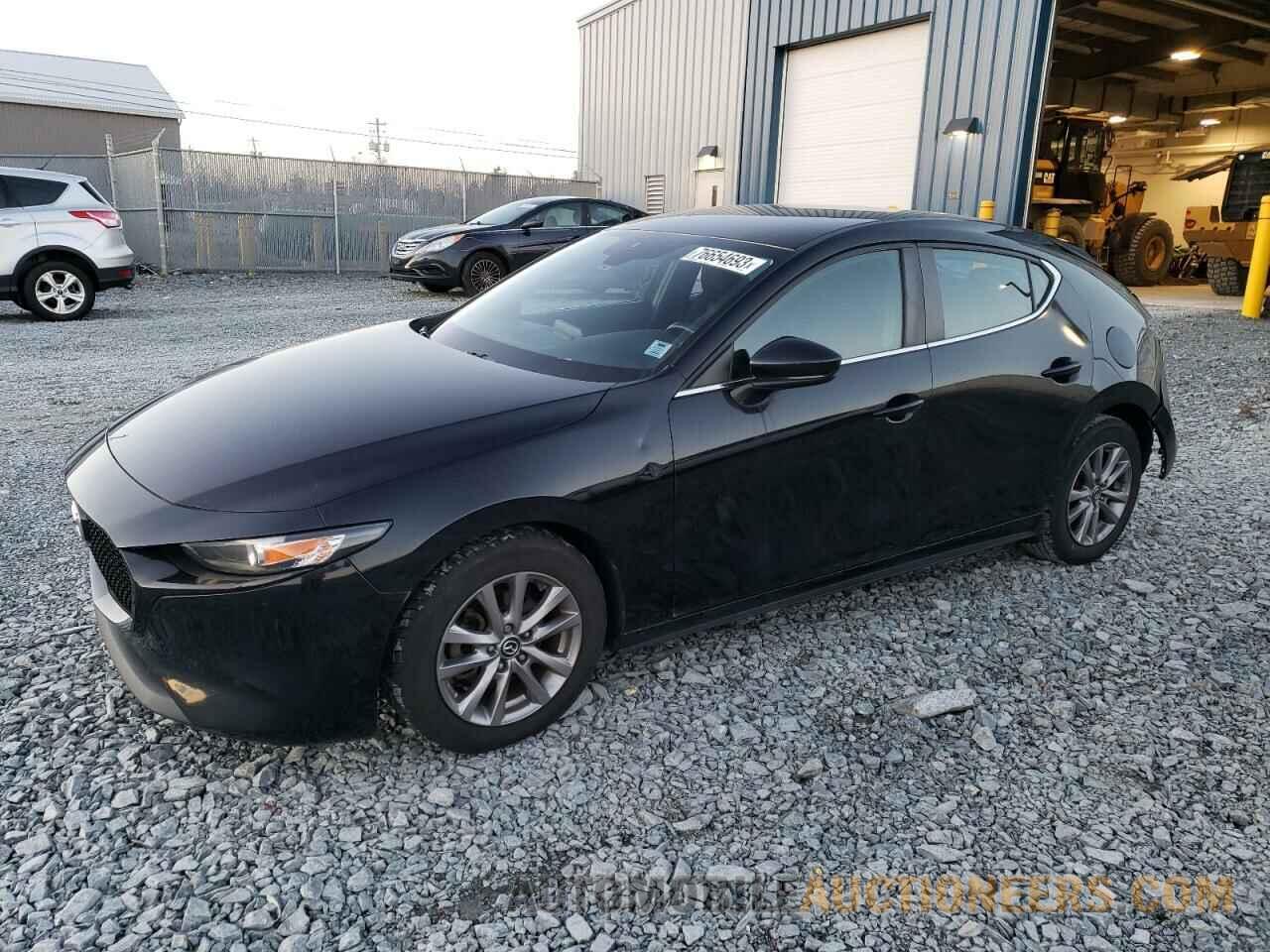 JM1BPAK71K1115000 MAZDA 3 2019