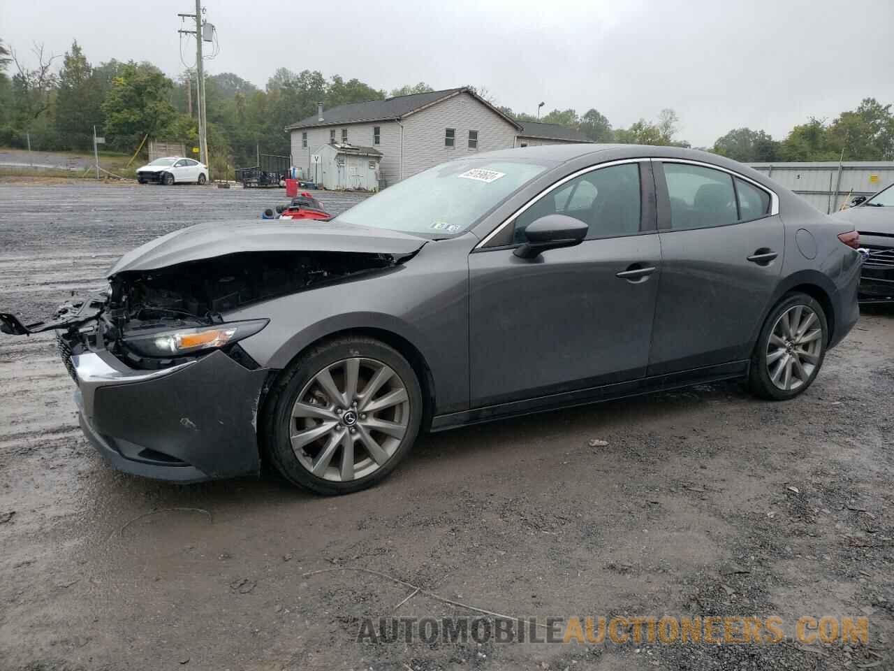 JM1BPBAM1K1137589 MAZDA 3 2019