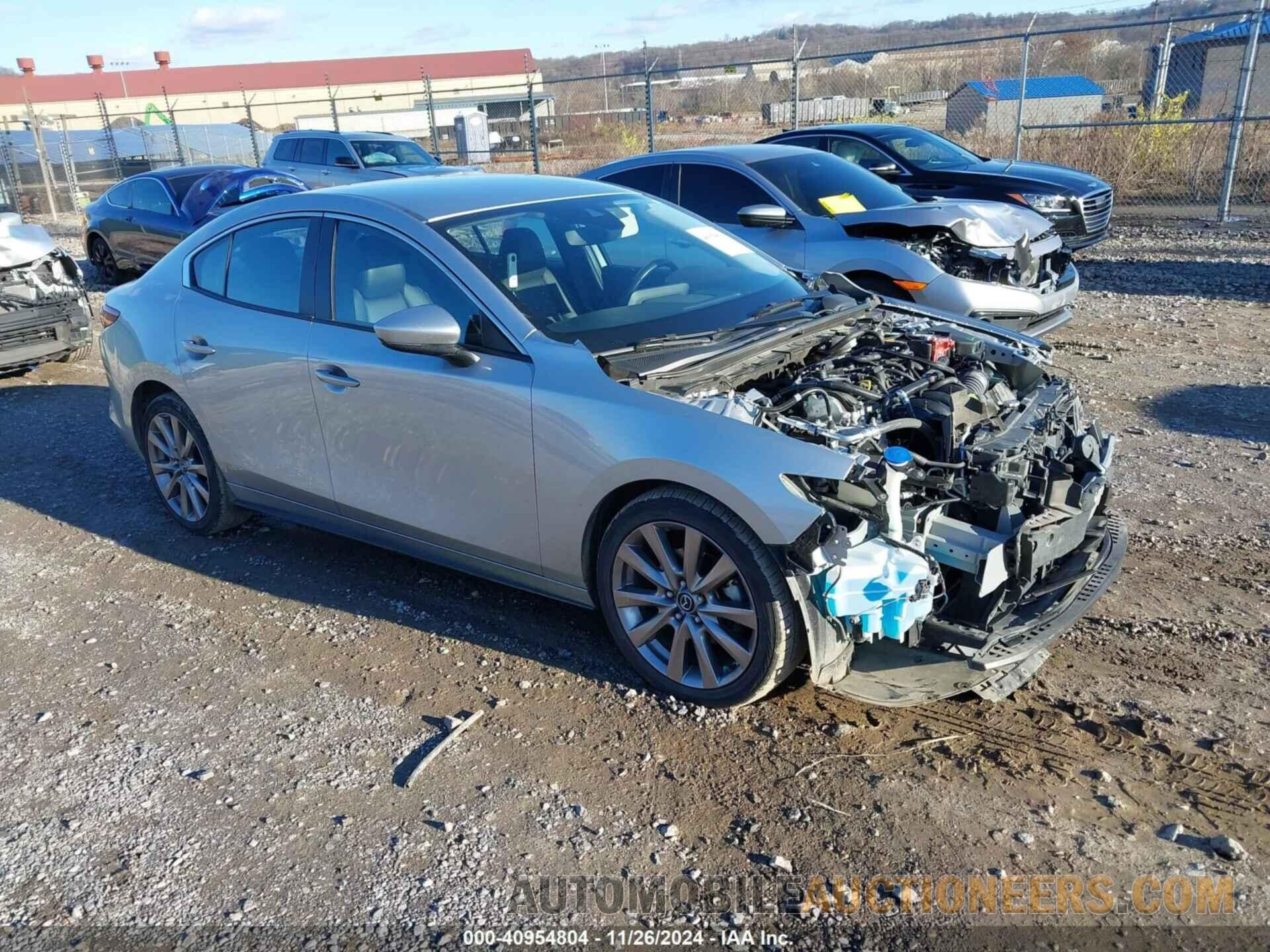 JM1BPBAM8K1116996 MAZDA MAZDA3 2019