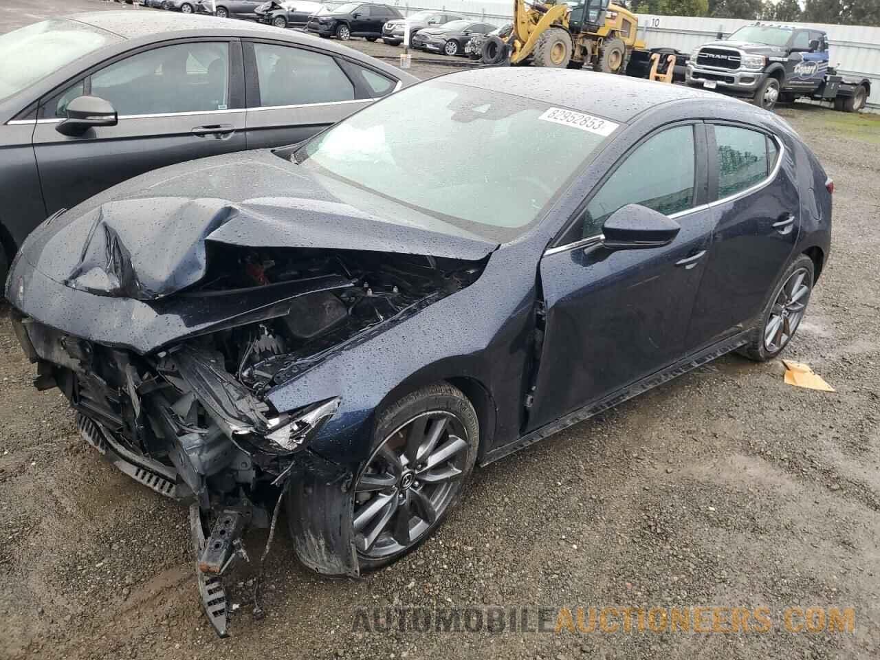 JM1BPBJM8K1125438 MAZDA 3 2019