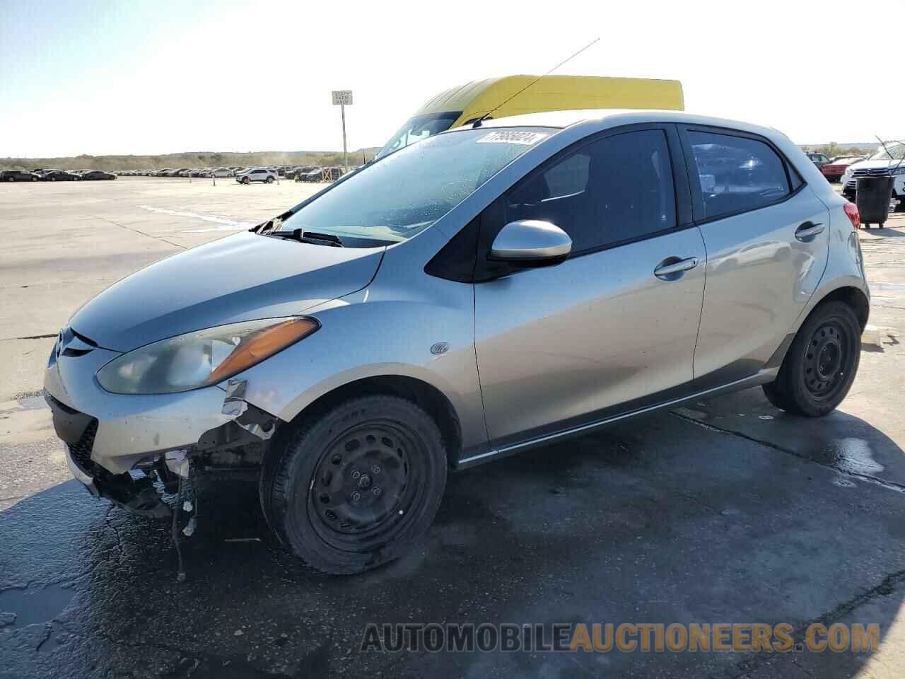 JM1DE1KY3C0132587 MAZDA 2 2012