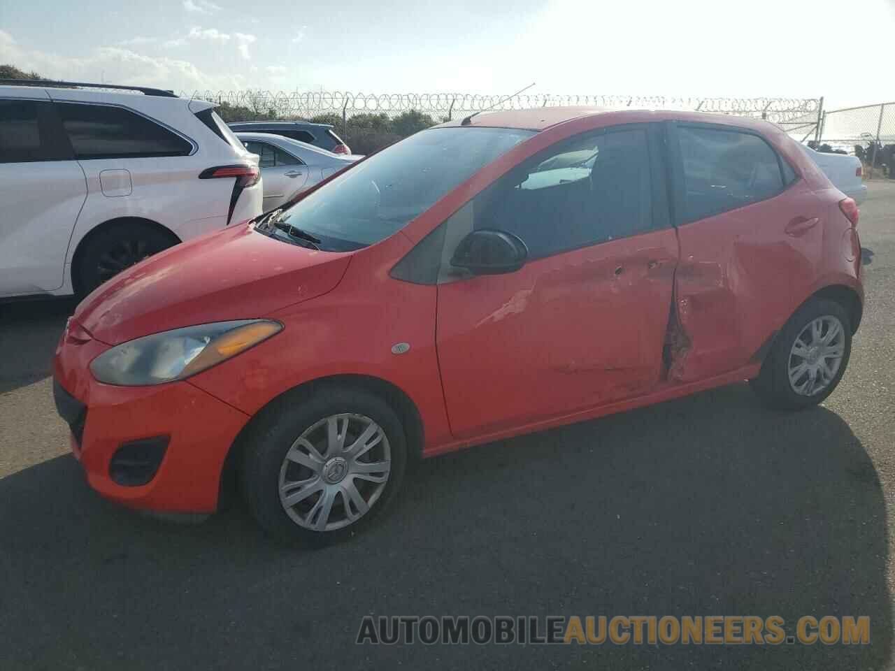 JM1DE1KY8E0172456 MAZDA 2 2014