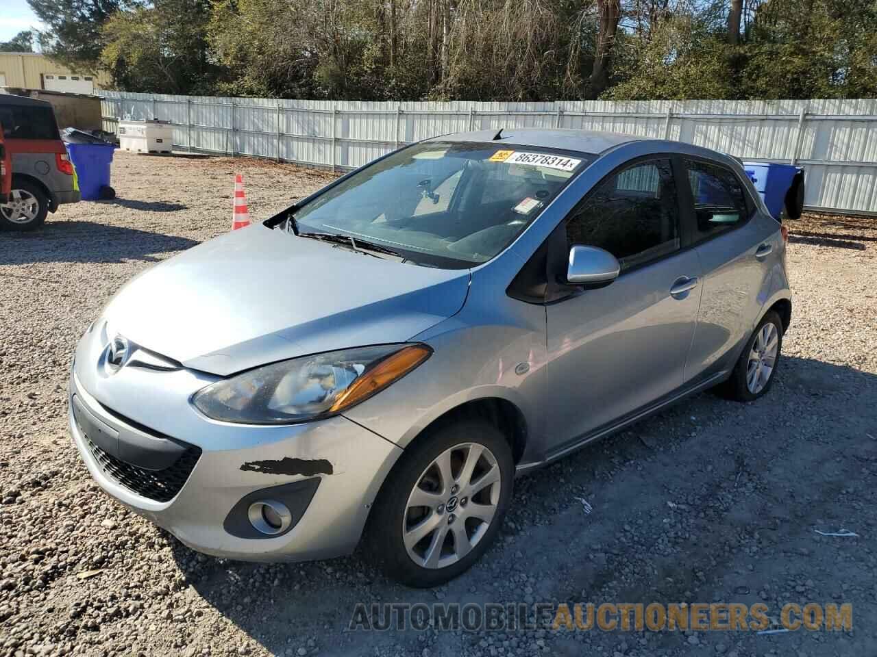 JM1DE1LZ8D0162483 MAZDA 2 2013