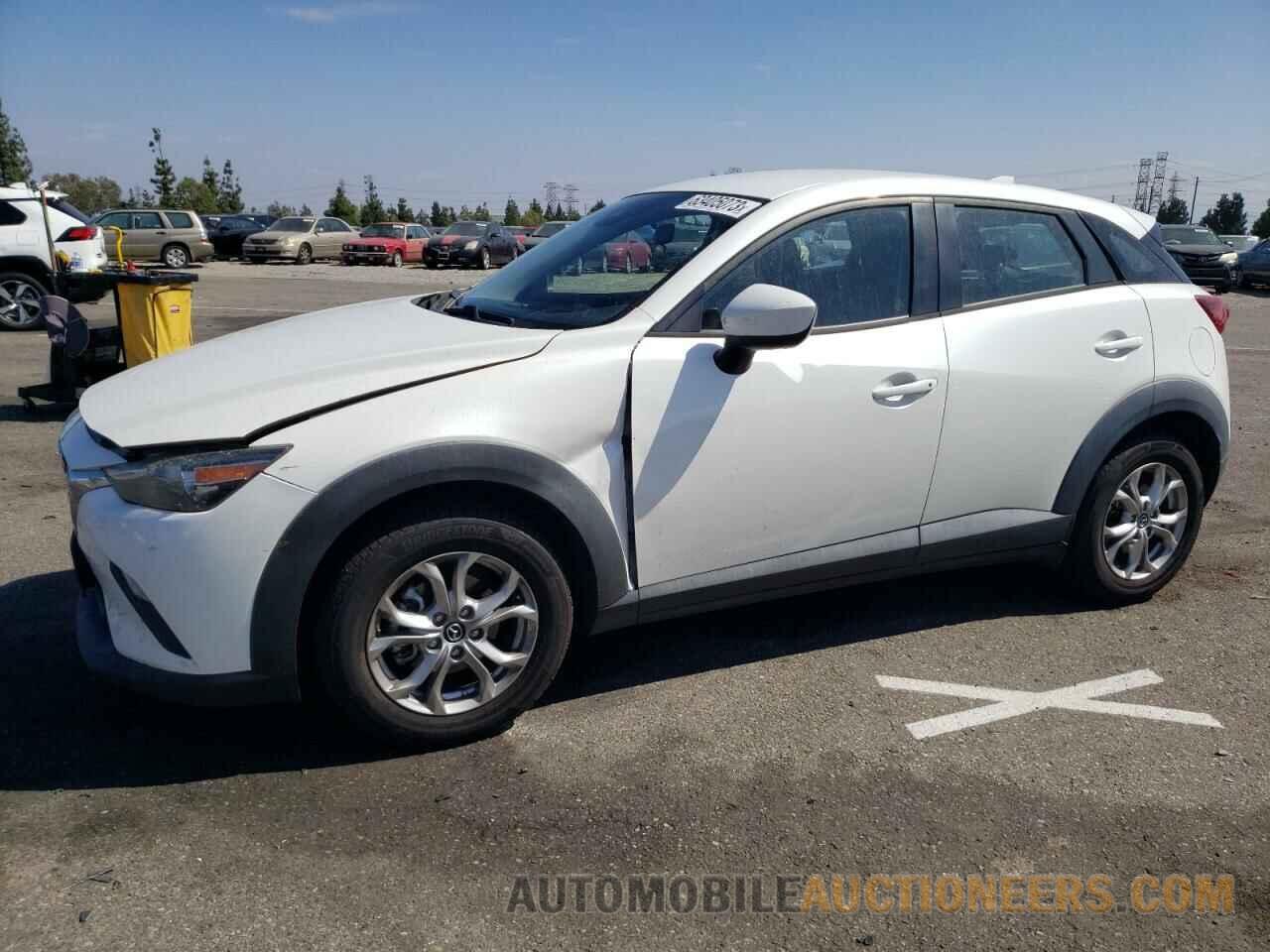 JM1DKDB74J0315902 MAZDA CX-3 2018