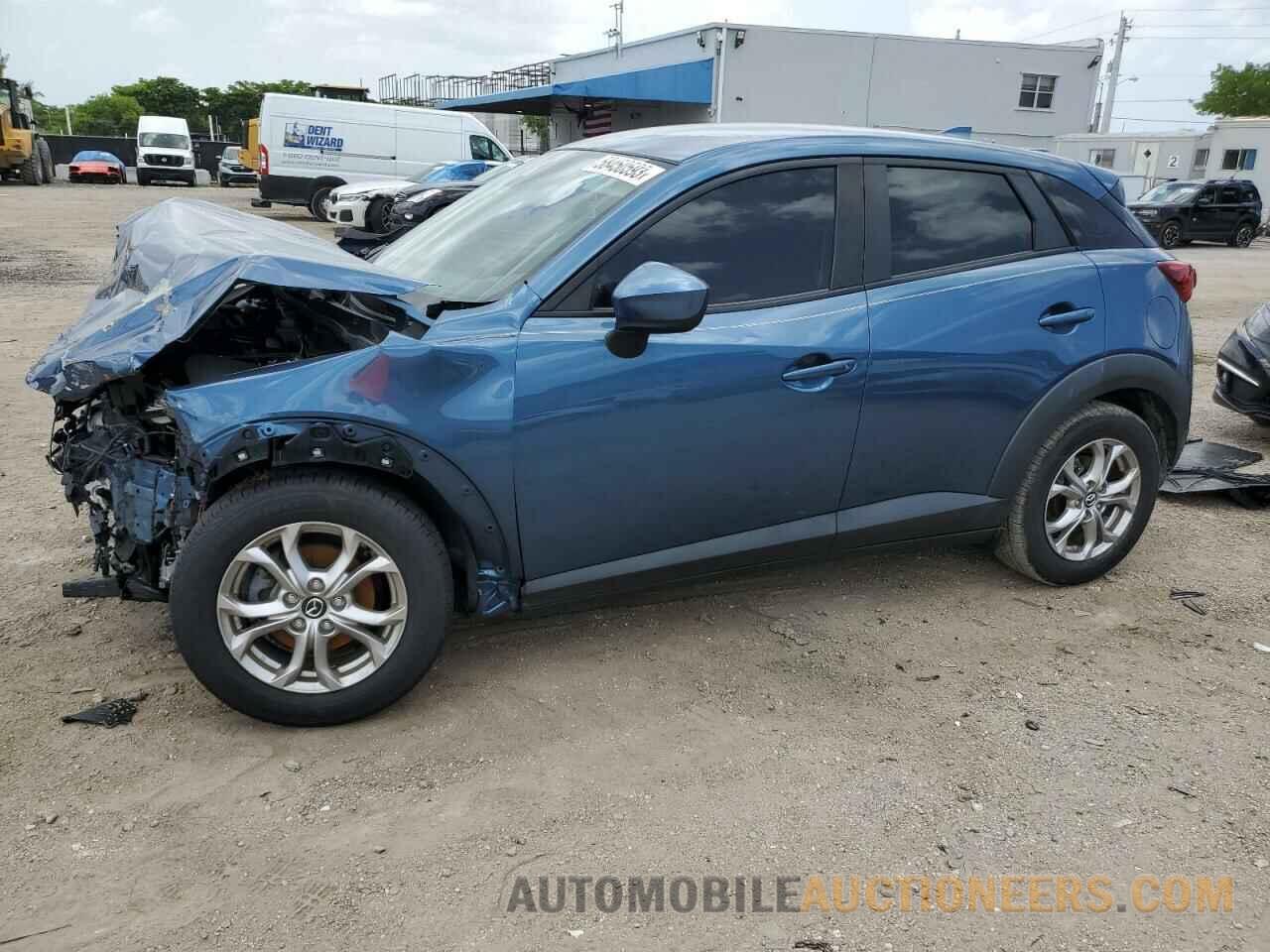 JM1DKDB79J0318519 MAZDA CX-3 2018