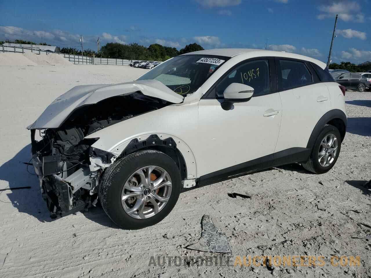 JM1DKDB7XK1460471 MAZDA CX-3 2019