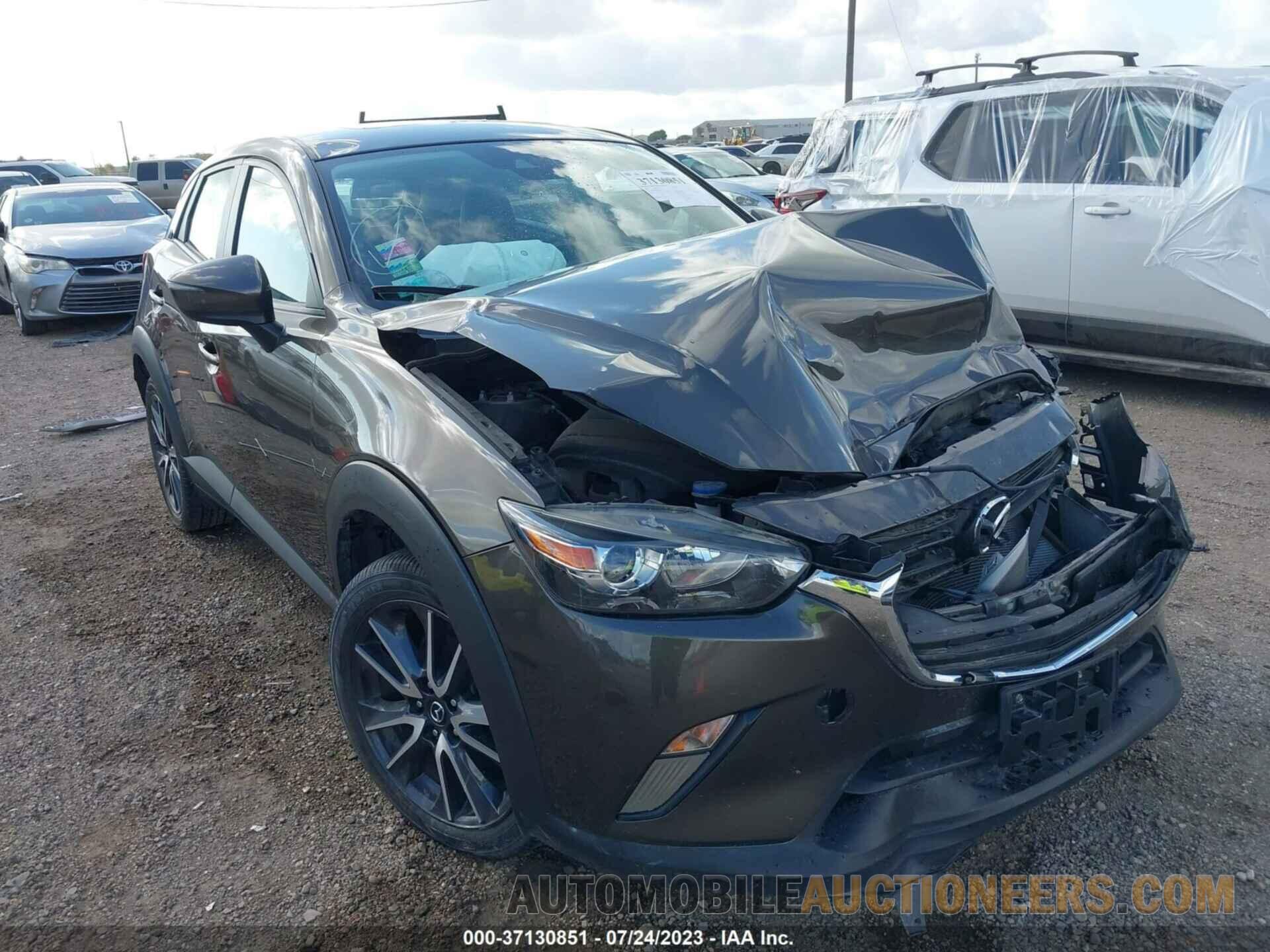 JM1DKDC72J0306713 MAZDA CX-3 2018