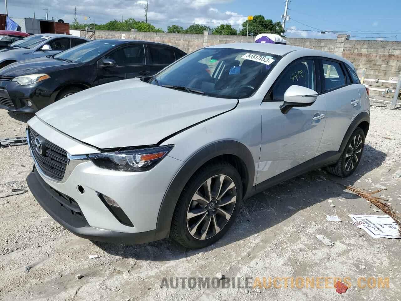 JM1DKDC74K1458701 MAZDA CX-3 2019