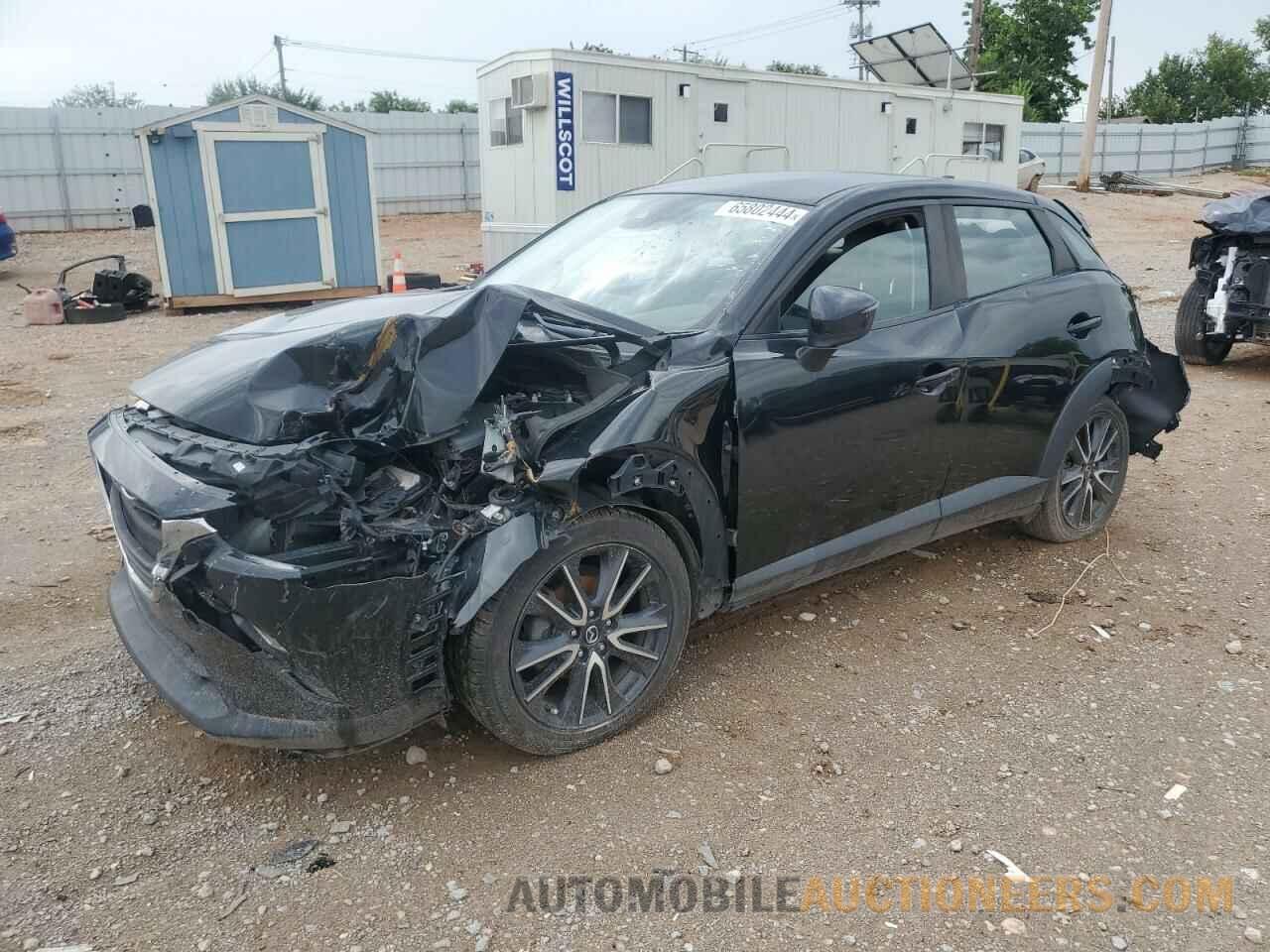 JM1DKDC78J0329557 MAZDA CX-3 2018