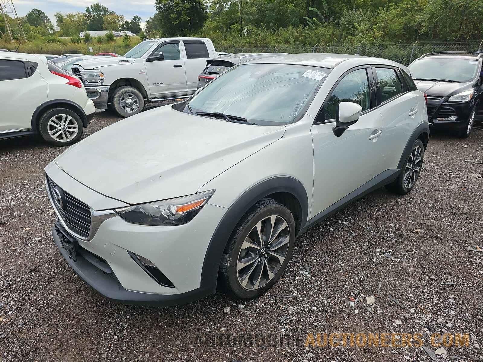 JM1DKDC79K1408201 MAZDA CX-3 2019