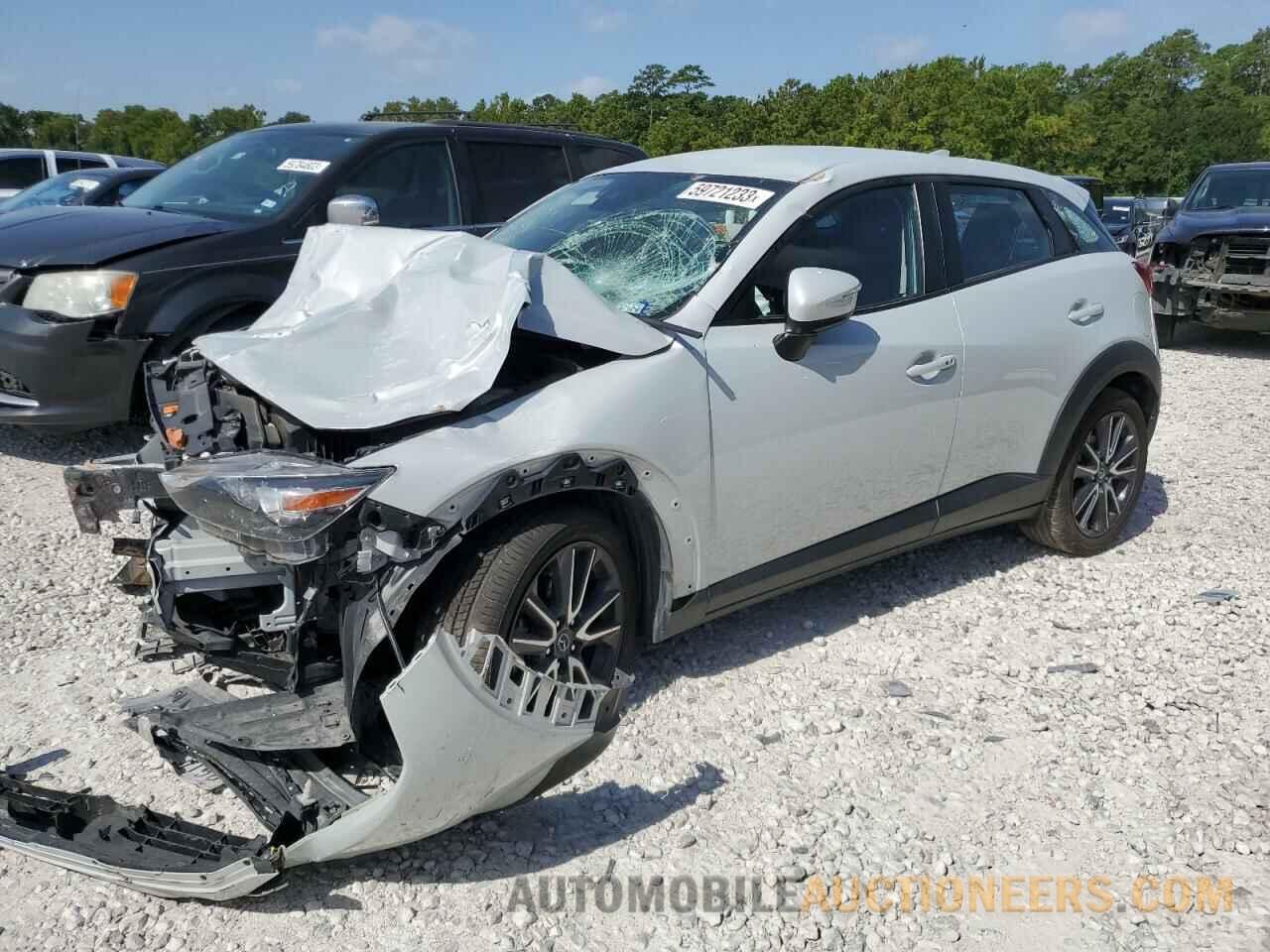 JM1DKDC7XJ0332198 MAZDA CX-3 2018