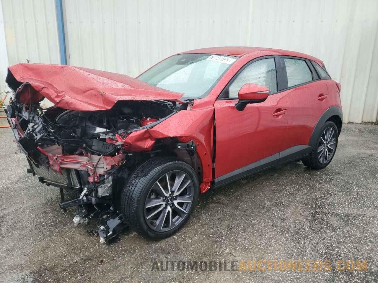 JM1DKDC7XJ1324967 MAZDA CX-3 2018