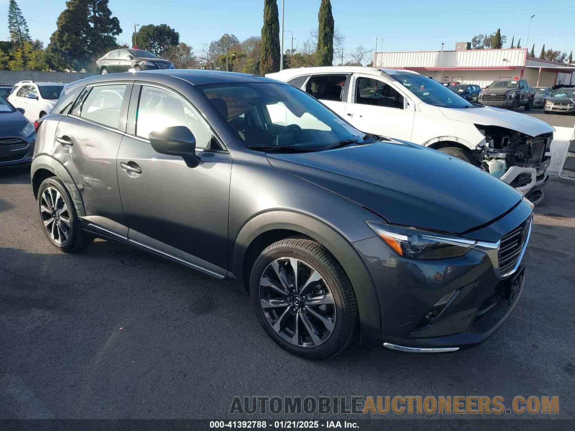 JM1DKDD74K0433561 MAZDA CX-3 2019