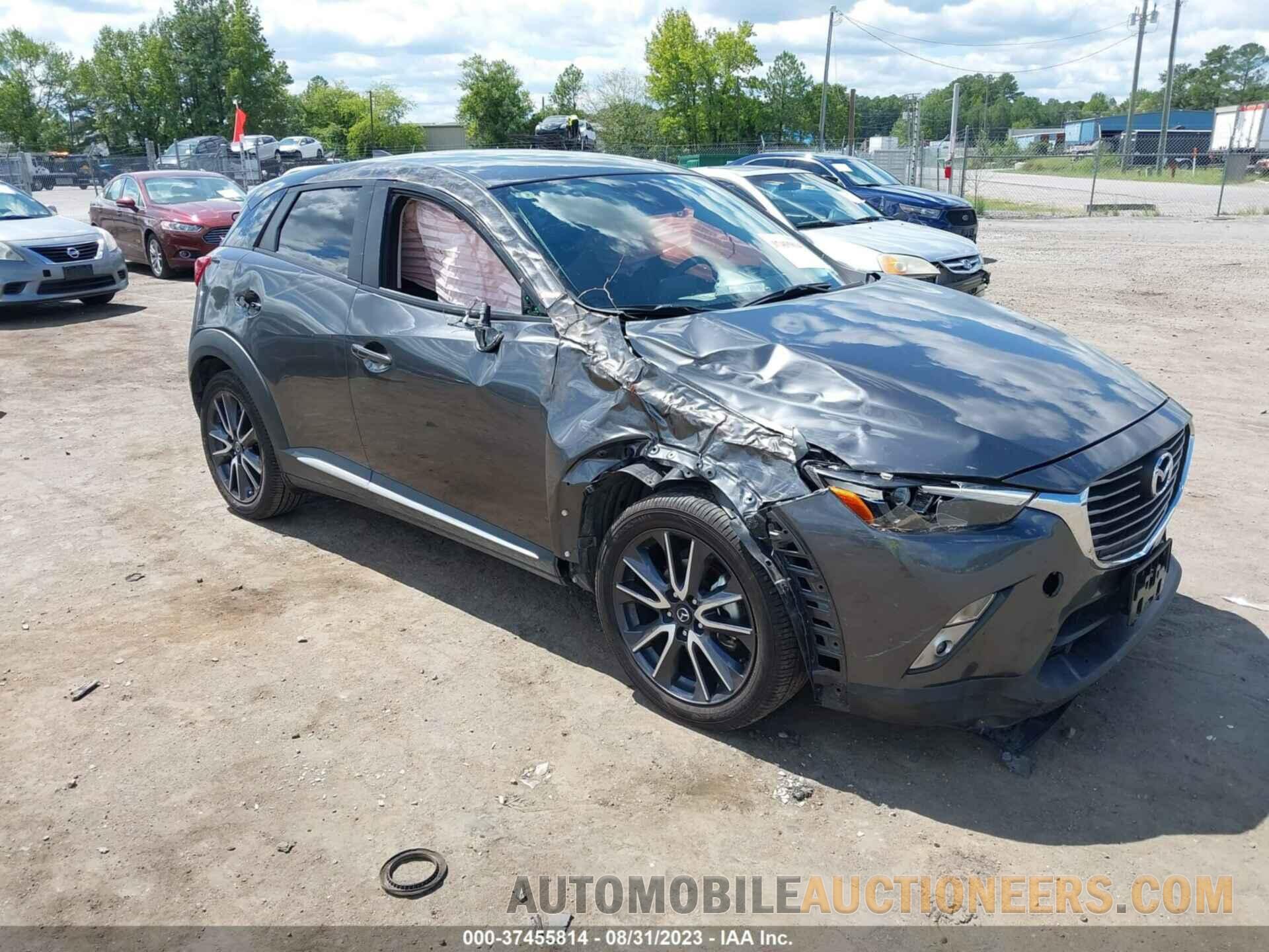 JM1DKDD7XJ0314895 MAZDA CX-3 2018