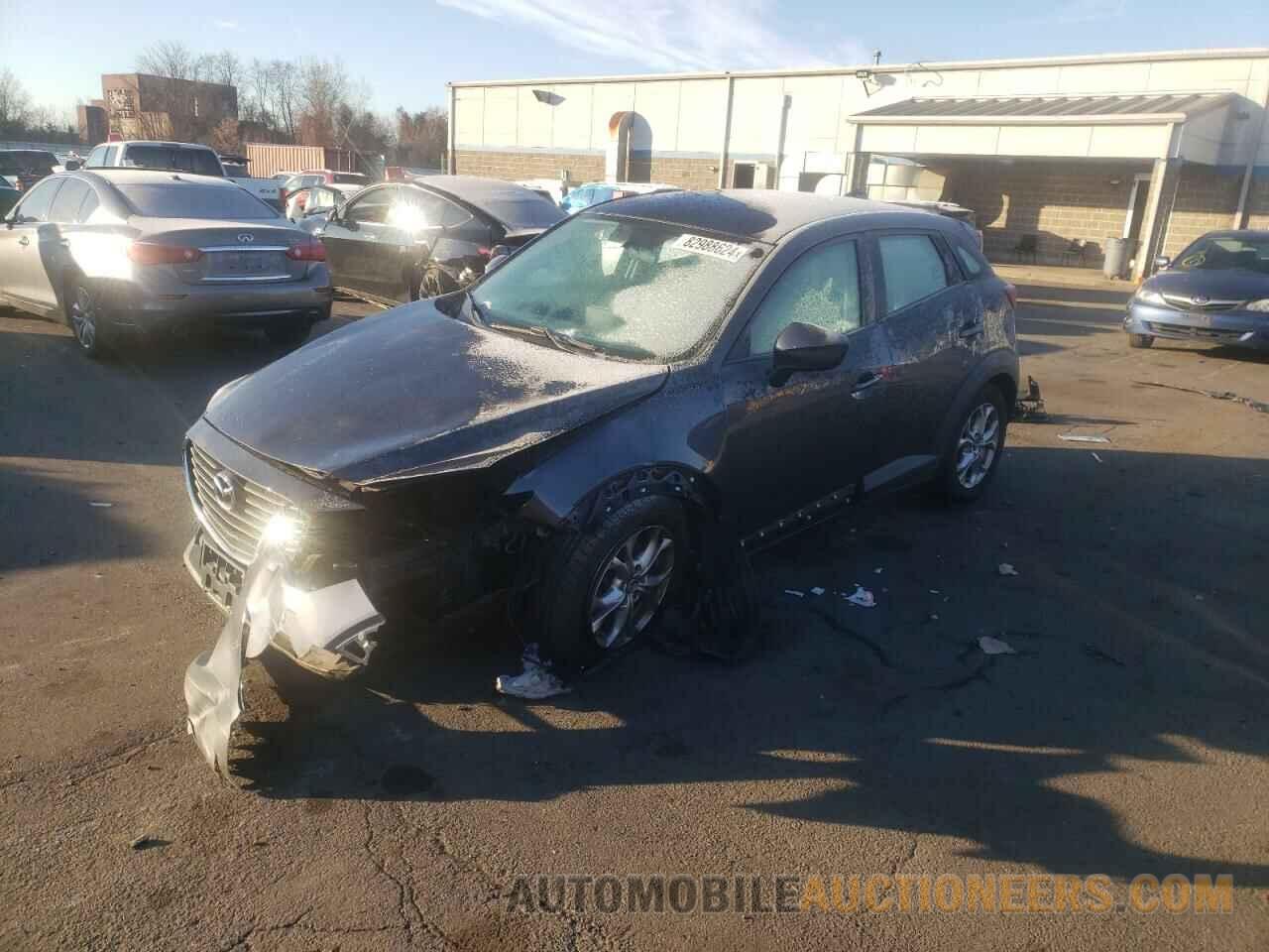 JM1DKFB75H0158175 MAZDA CX-3 2017