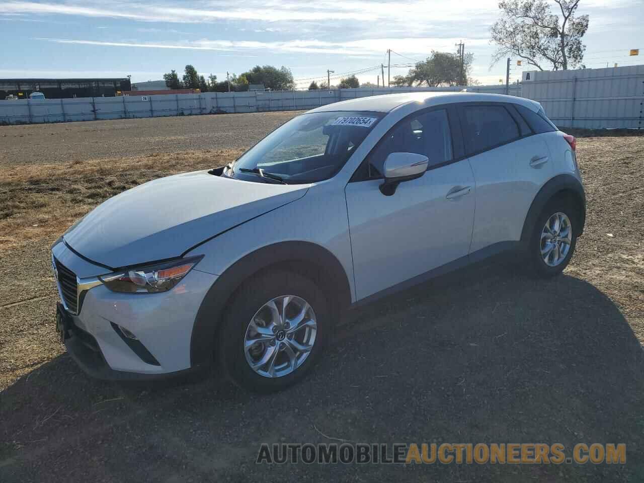 JM1DKFB77K1452064 MAZDA CX-3 2019