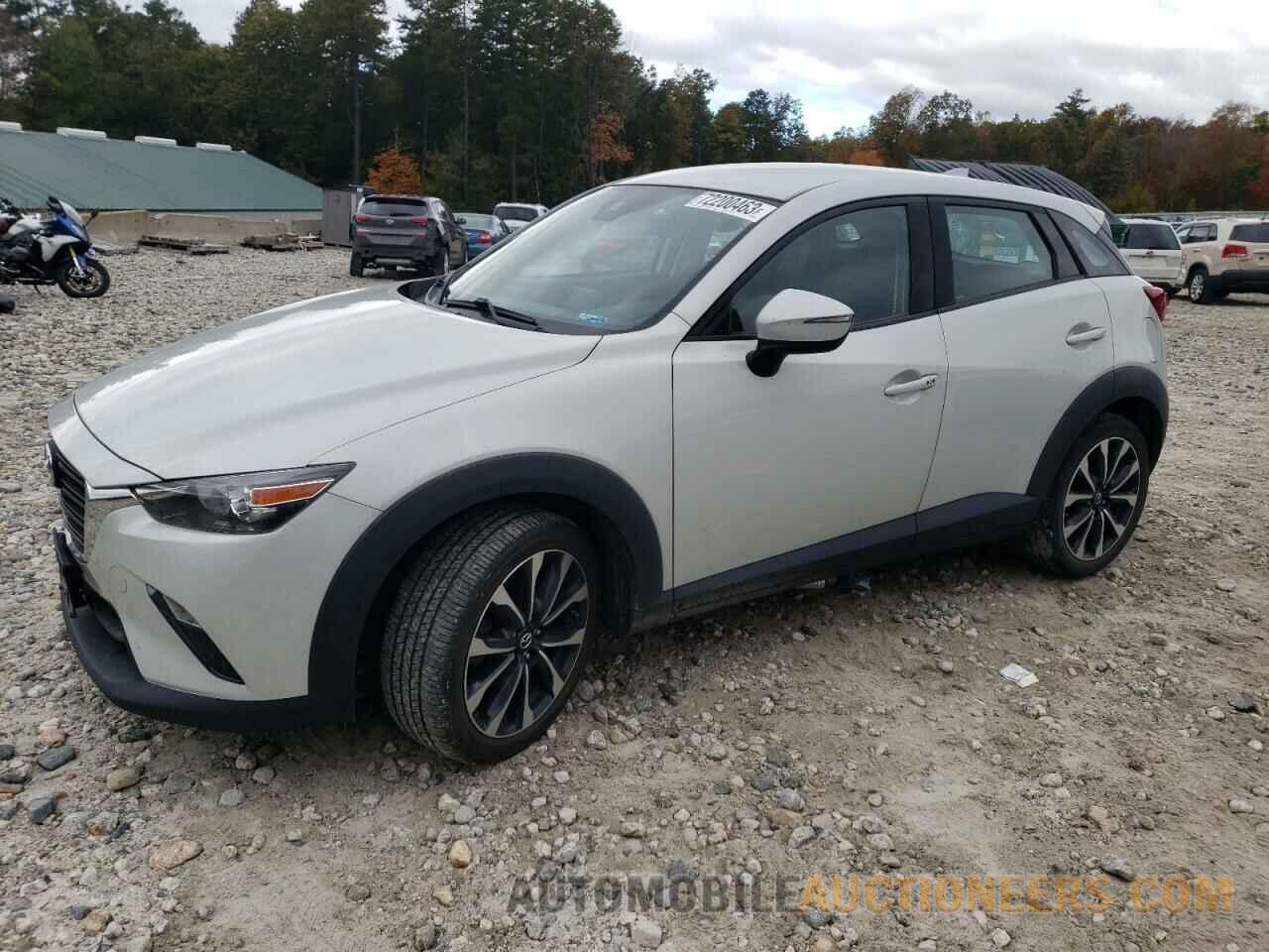 JM1DKFC70K0403762 MAZDA CX-3 2019