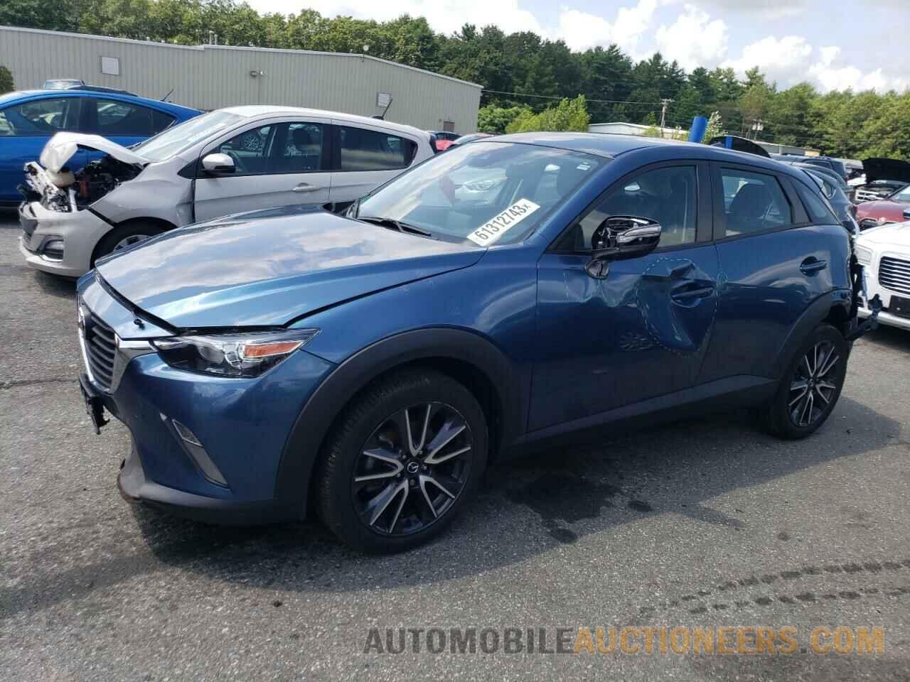 JM1DKFC71J0320002 MAZDA CX-3 2018