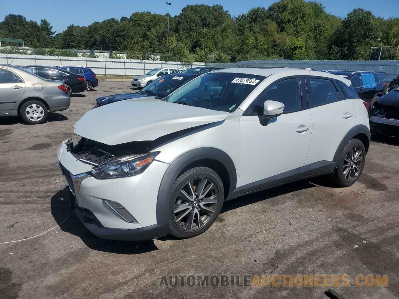 JM1DKFC72H0178253 MAZDA CX-3 2017