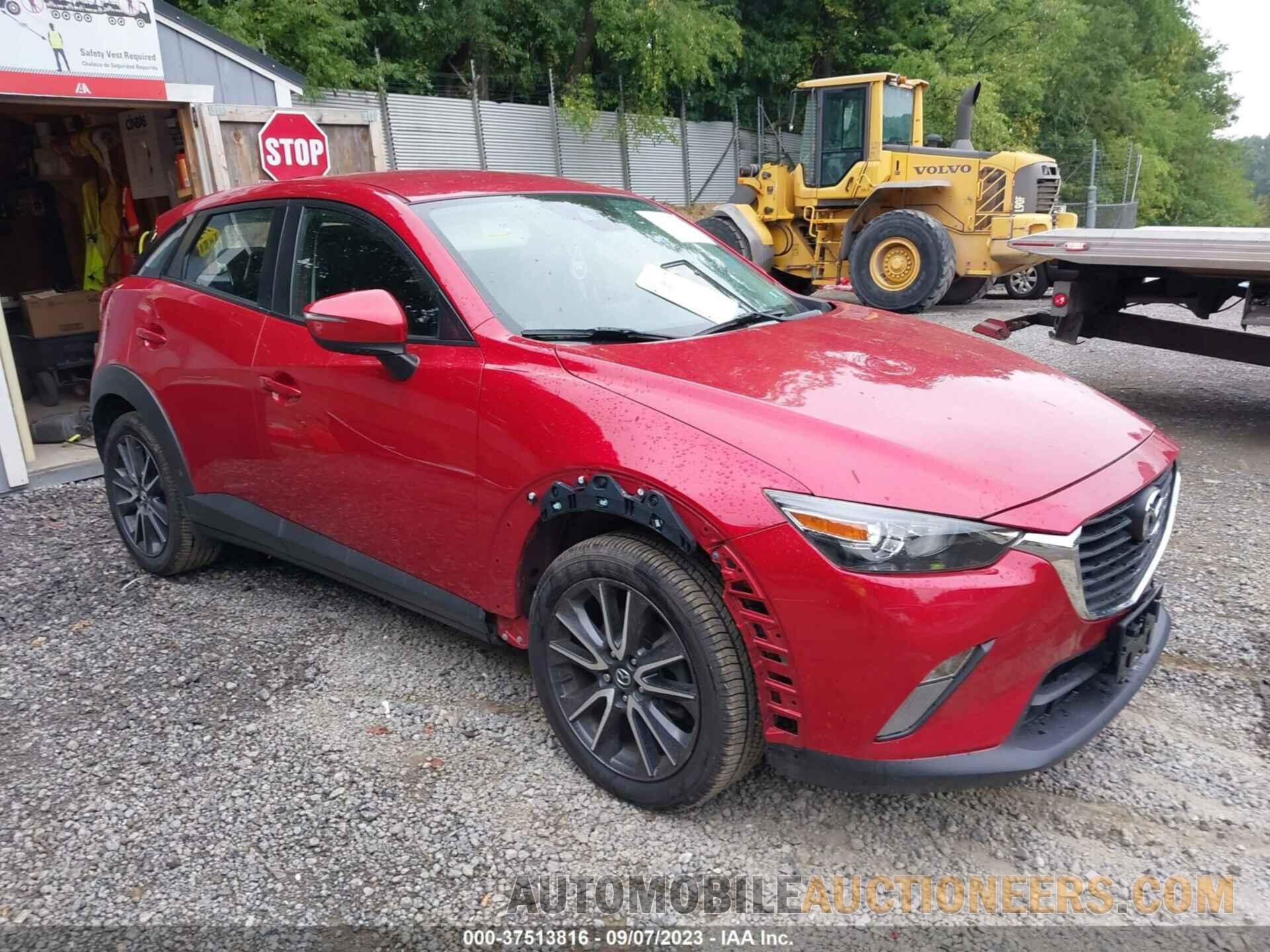 JM1DKFC73J0320535 MAZDA CX-3 2018