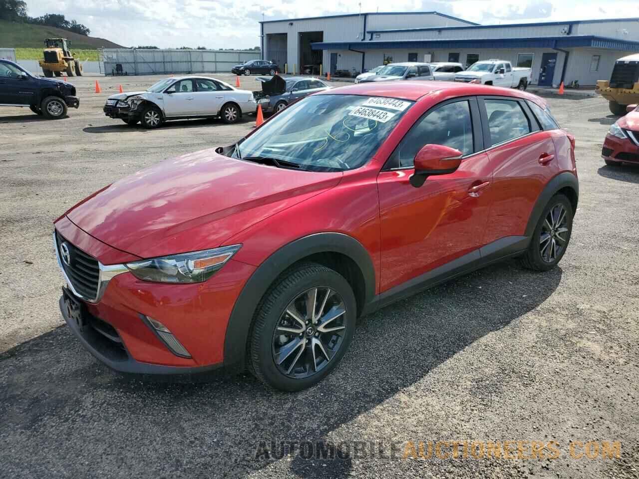 JM1DKFC75J0318740 MAZDA CX-3 2018