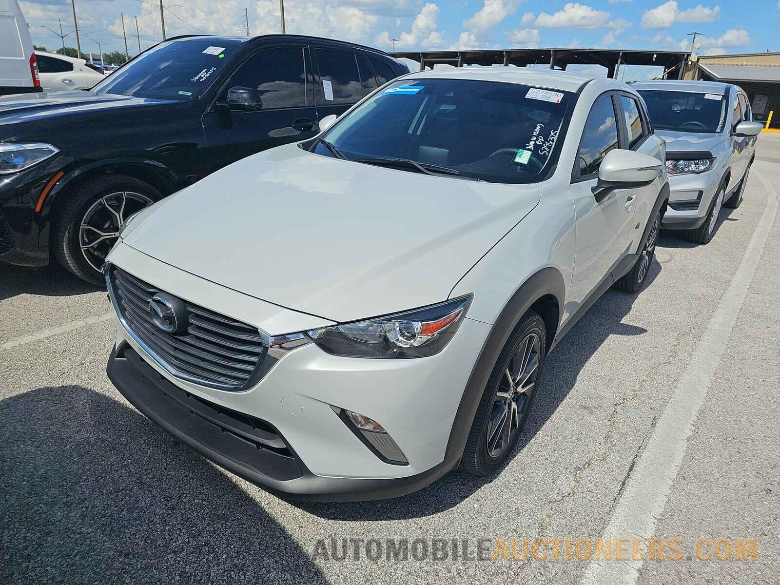 JM1DKFC77J1323836 MAZDA CX-3 2018