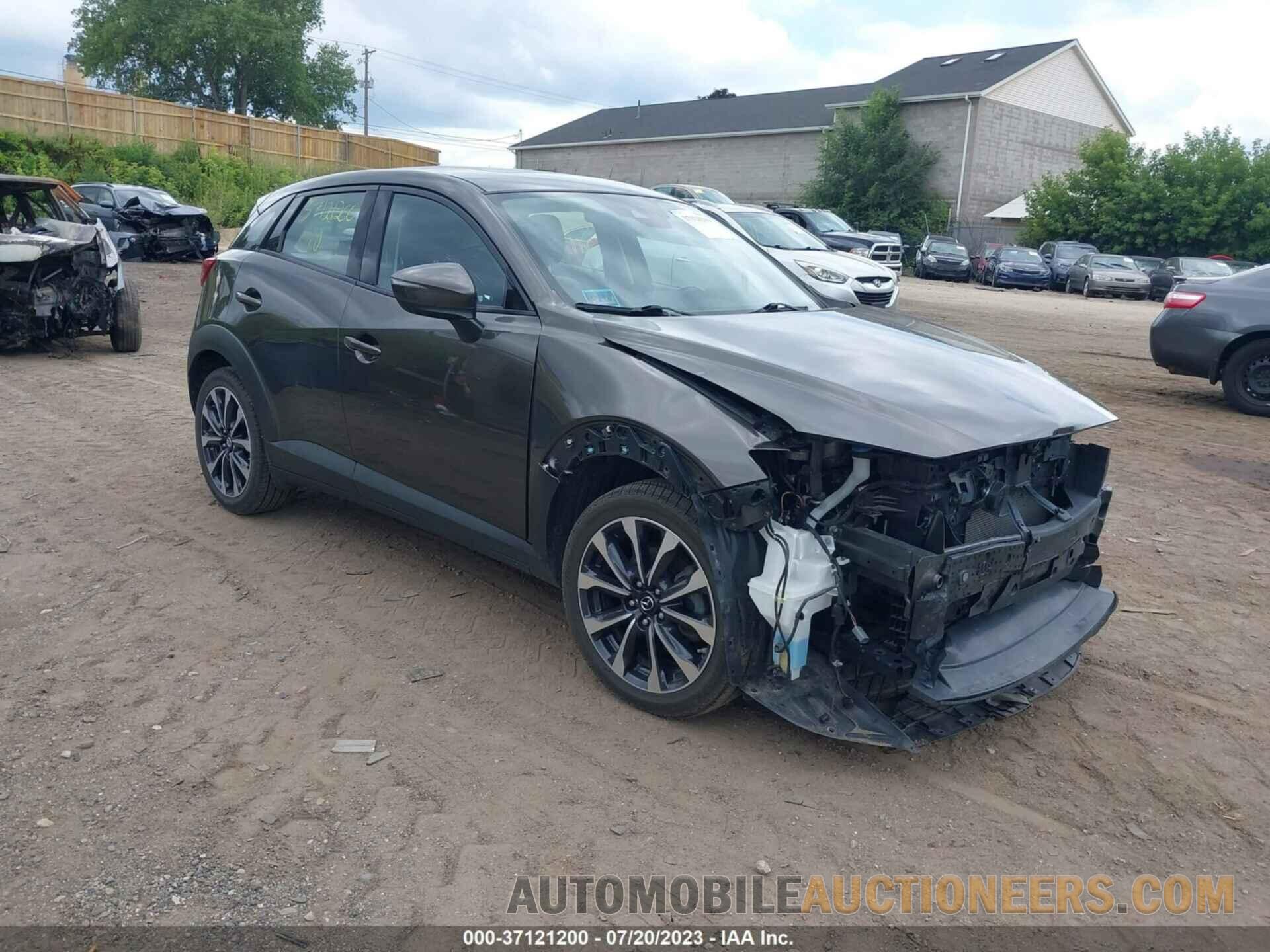 JM1DKFC78K0413777 MAZDA CX-3 2019