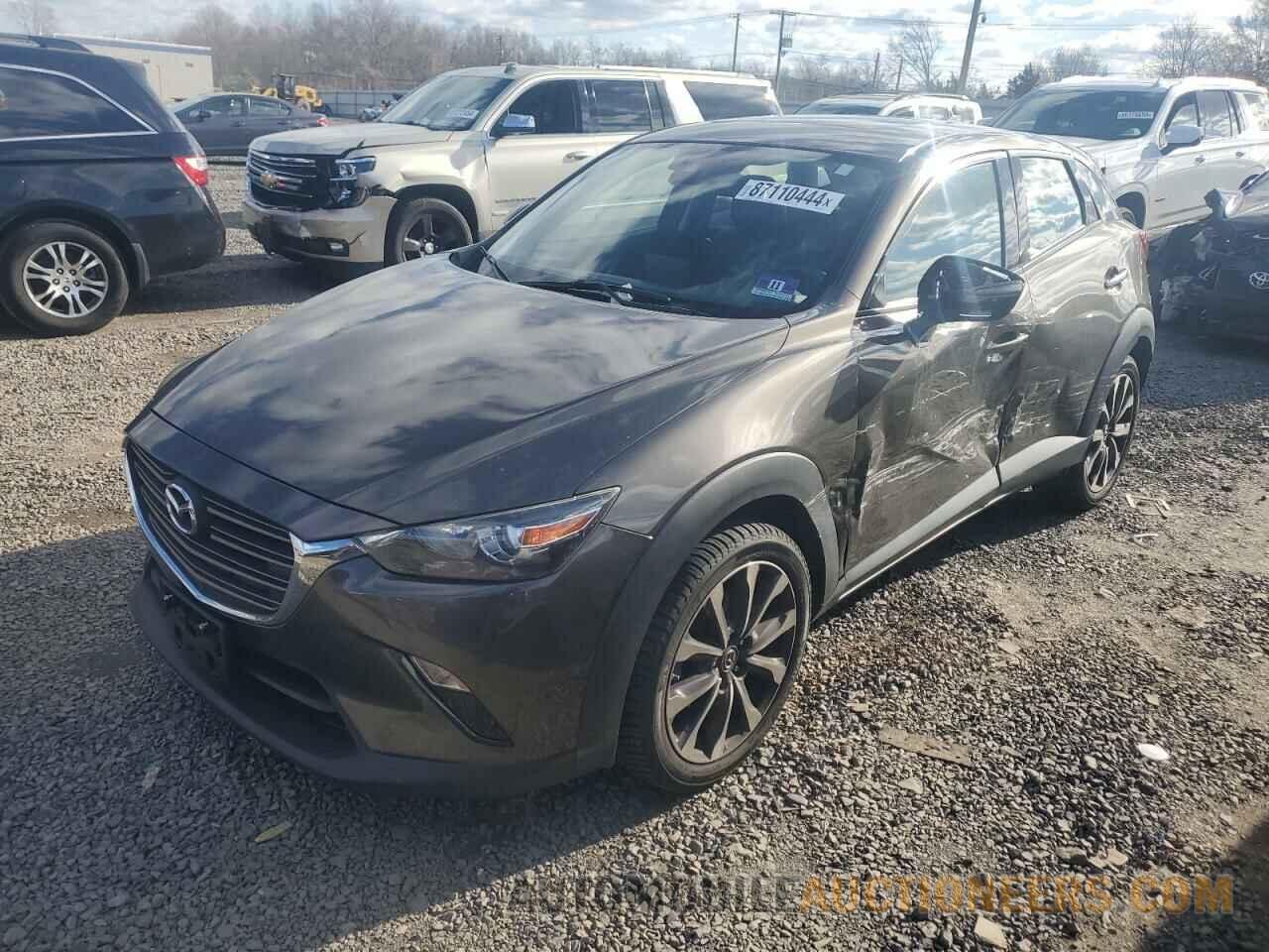 JM1DKFC79K0402111 MAZDA CX-3 2019