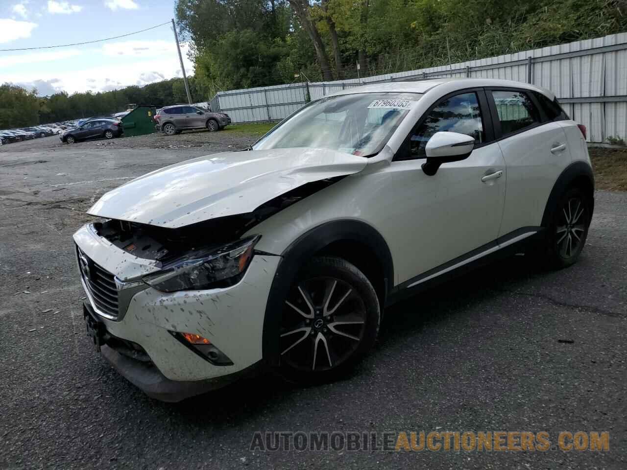 JM1DKFD73J0301160 MAZDA CX-3 2018