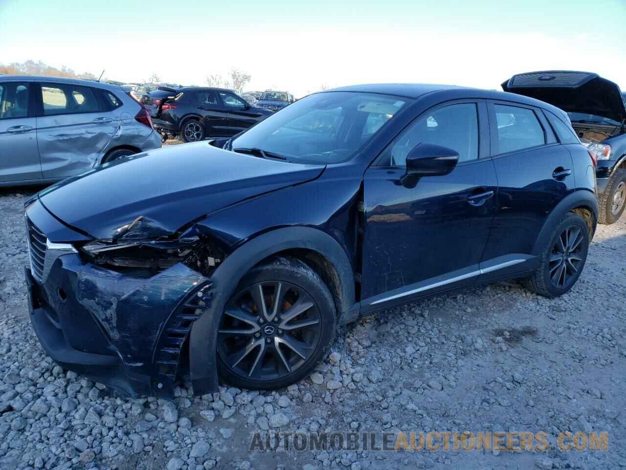 JM1DKFD74J0324530 MAZDA CX-3 2018