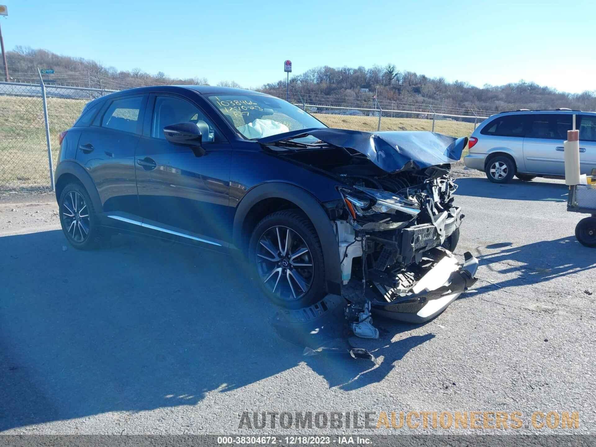 JM1DKFD76J0301492 MAZDA CX-3 2018