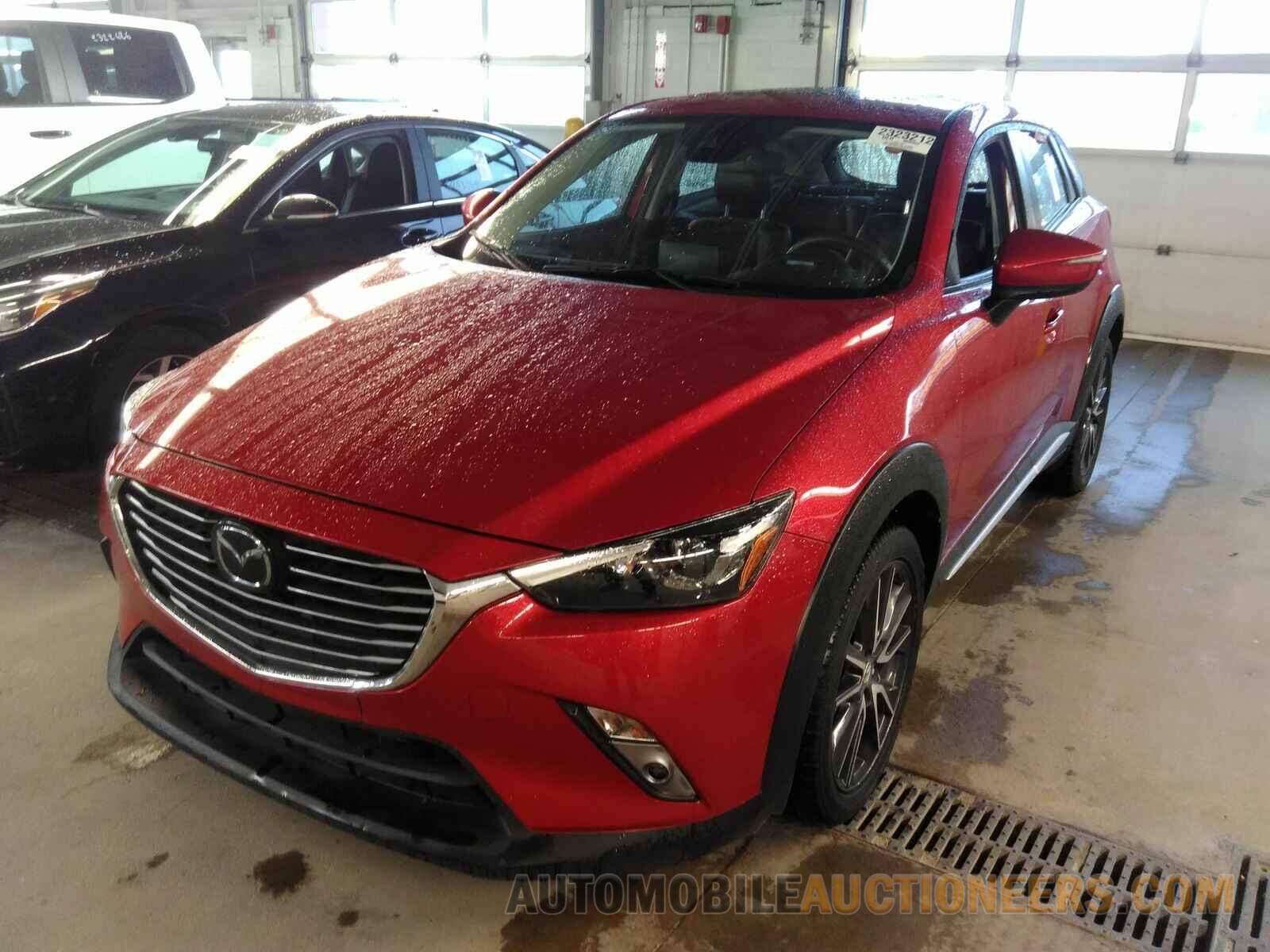 JM1DKFD76J0330586 Mazda CX-3 2018