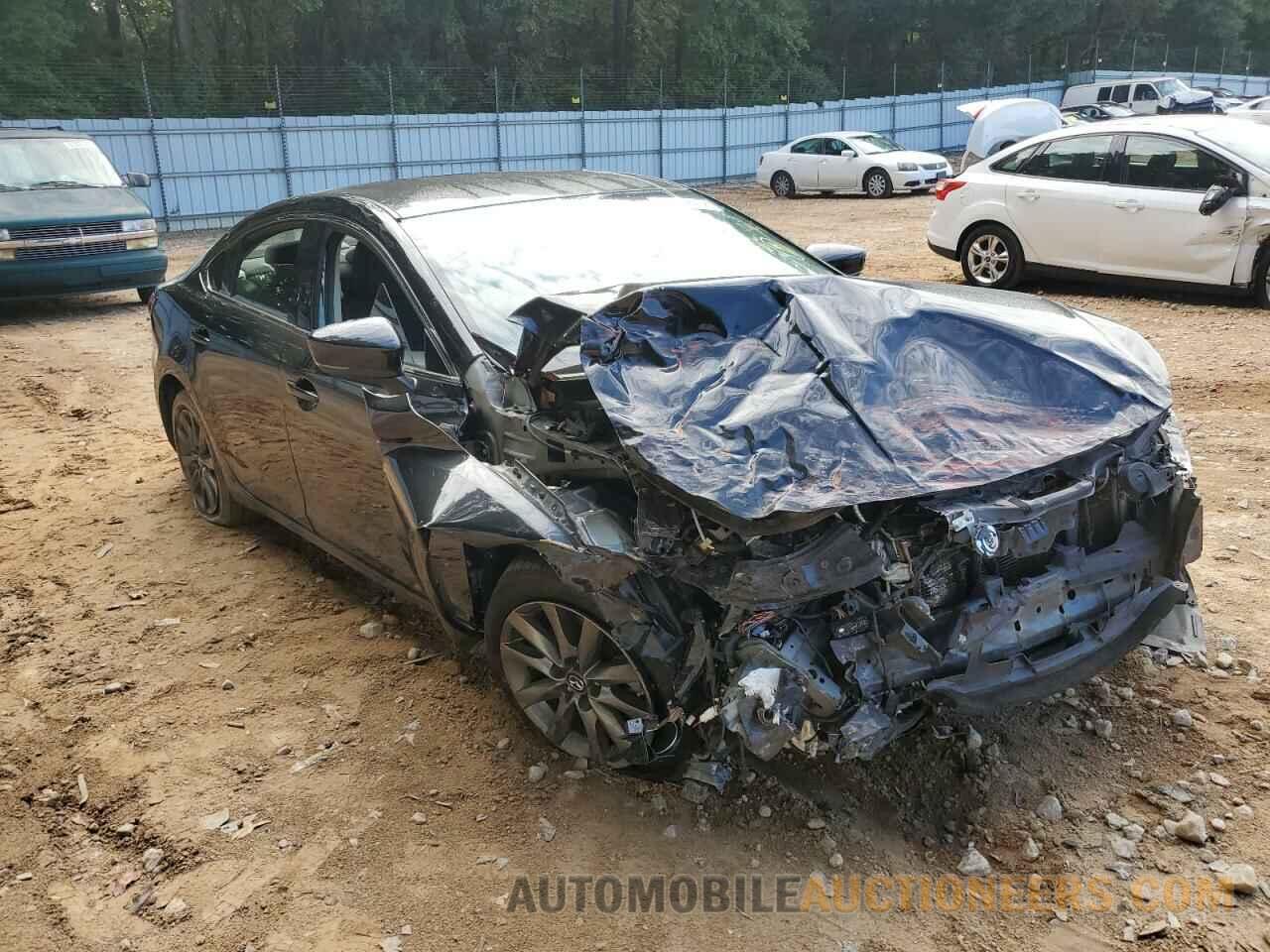 JM1GL1UM6J1333906 MAZDA 6 2018