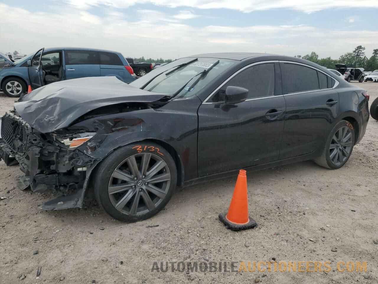 JM1GL1VM0J1312855 MAZDA 6 2018