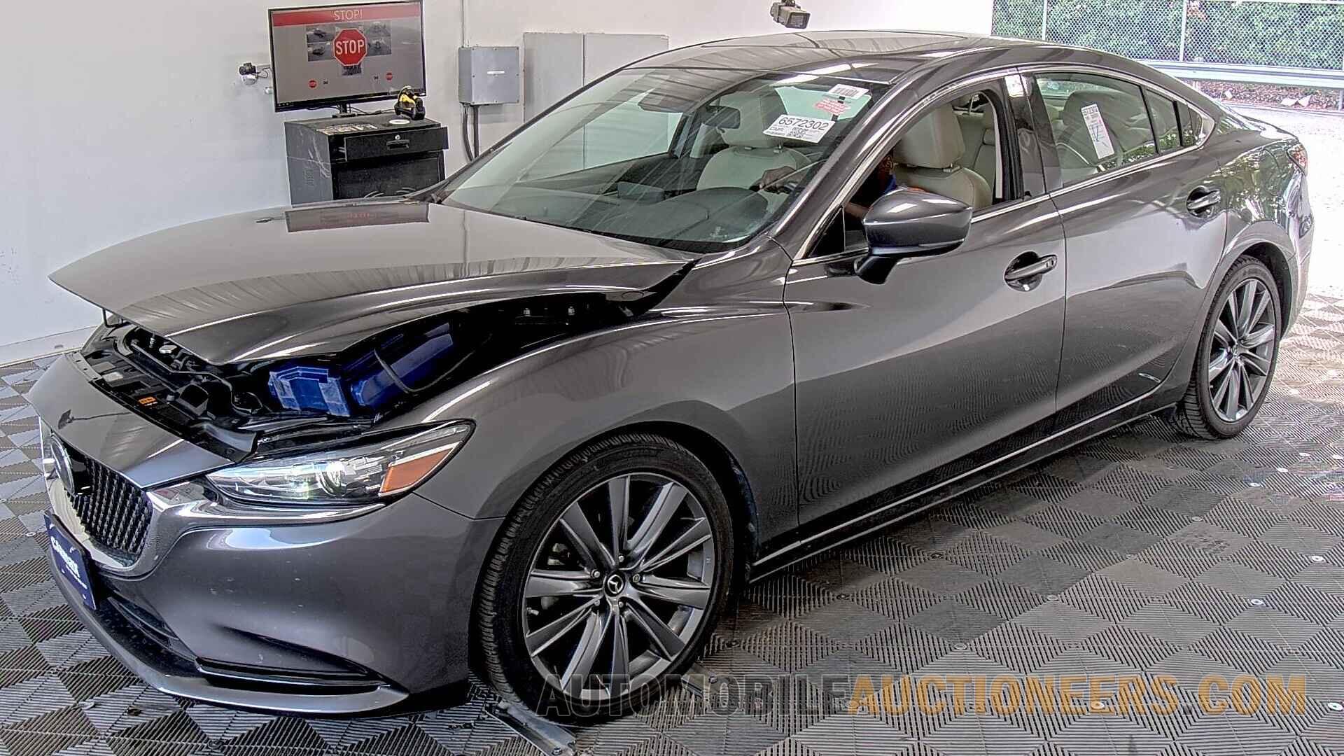 JM1GL1VM1J1312282 Mazda Mazda6 2018