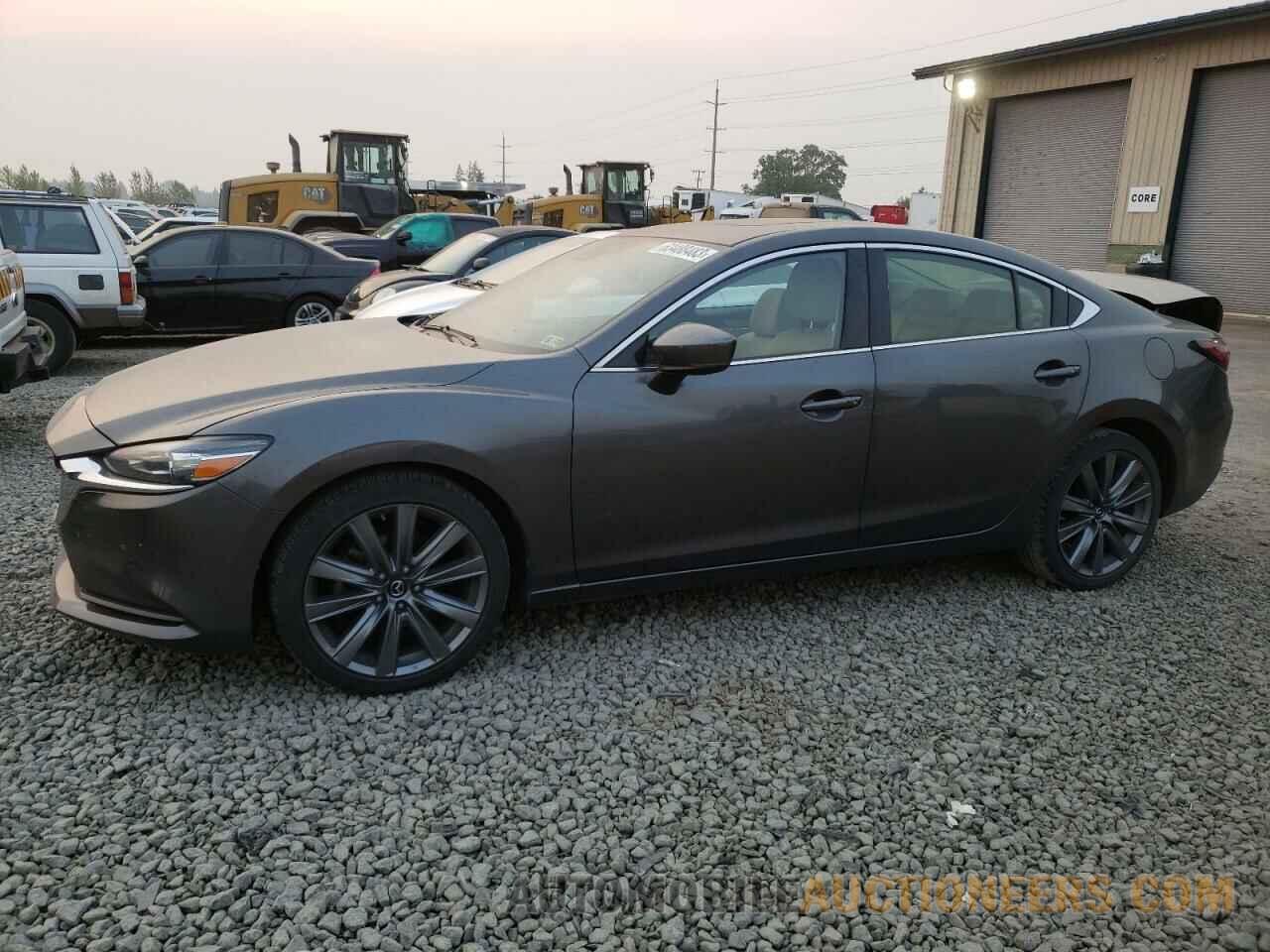 JM1GL1VM2J1302019 MAZDA 6 2018