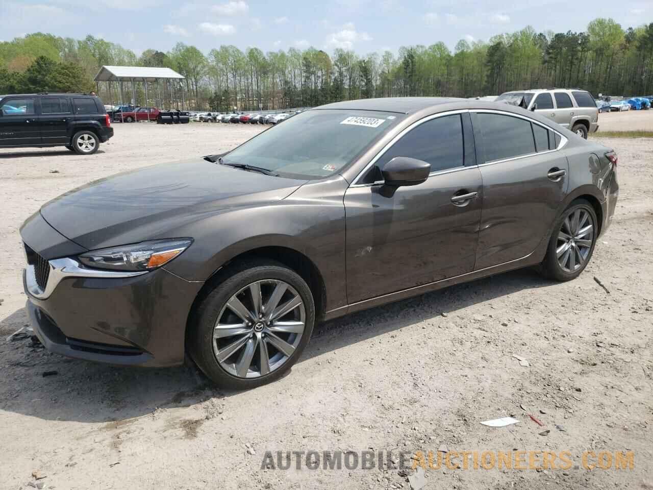 JM1GL1VM5J1313239 MAZDA 6 2018