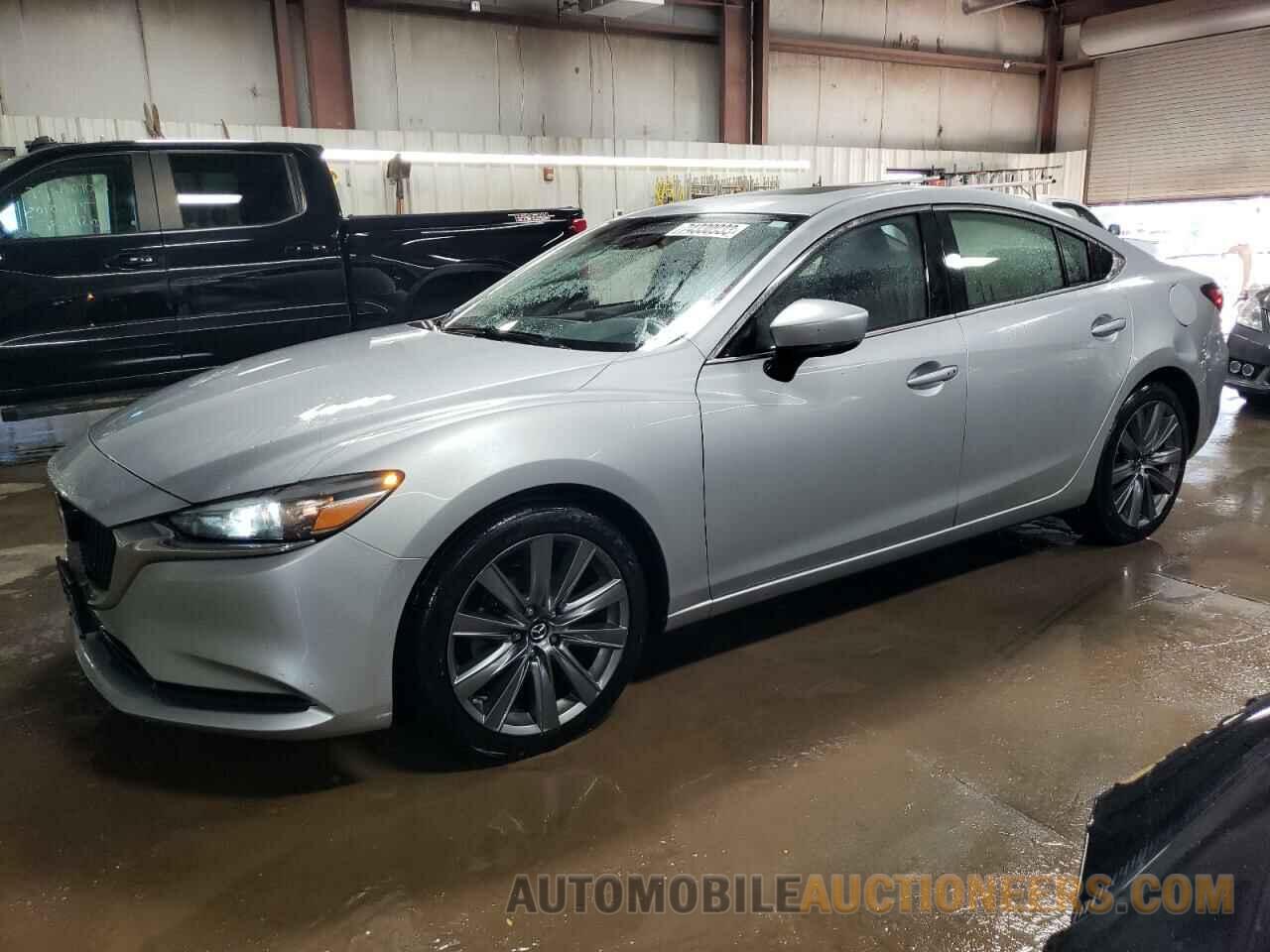 JM1GL1VM6J1306588 MAZDA 6 2018