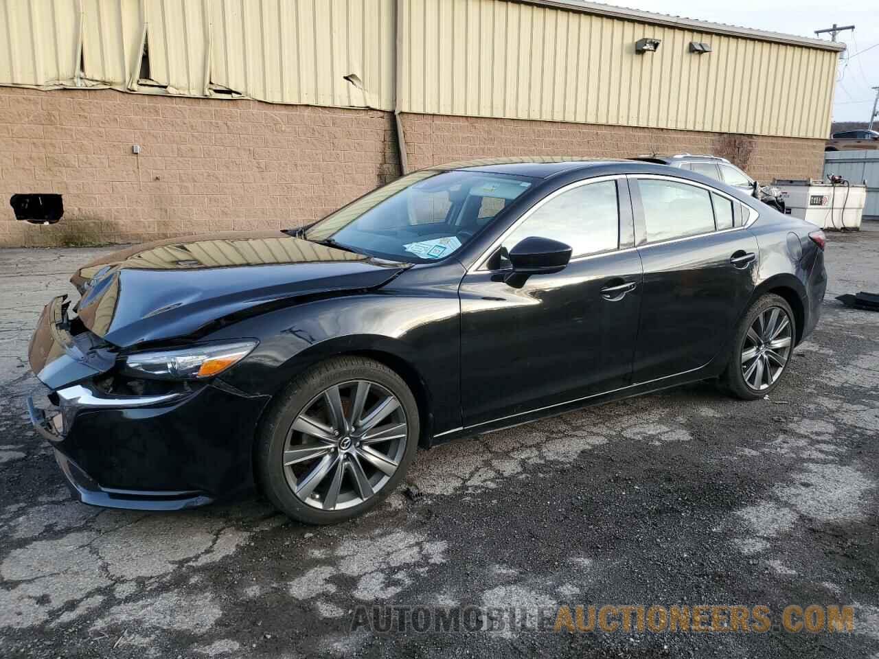 JM1GL1VM8J1306057 MAZDA 6 2018