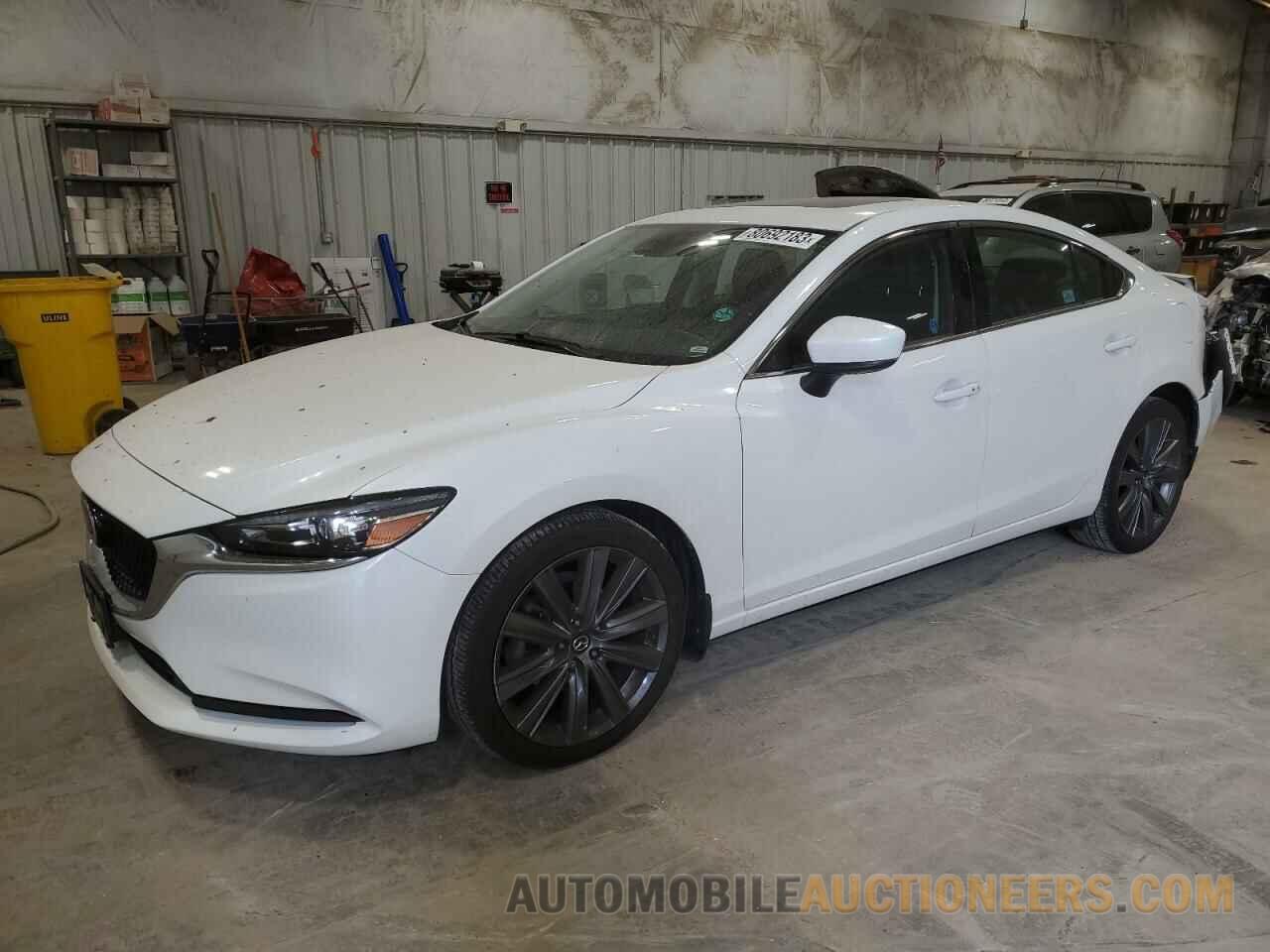 JM1GL1VM8J1327877 MAZDA 6 2018