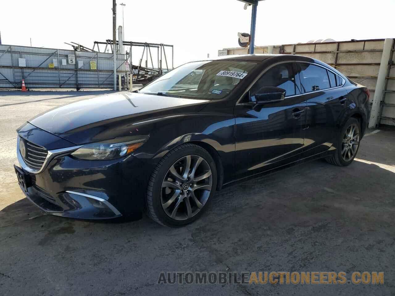 JM1GL1W5XH1113832 MAZDA 6 2017