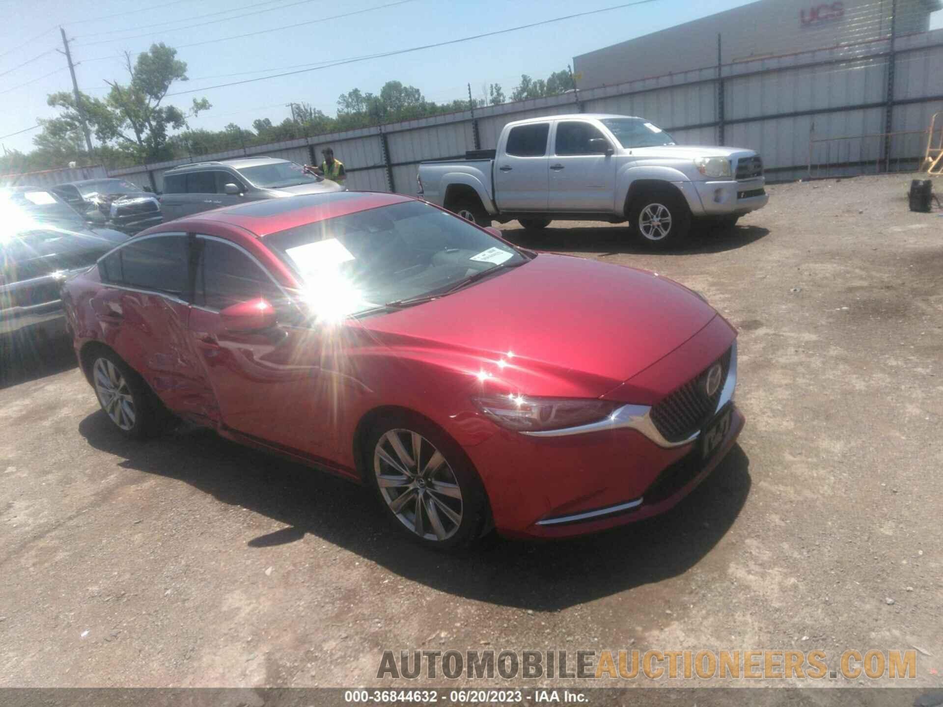 JM1GL1XY2J1303901 MAZDA MAZDA6 2018