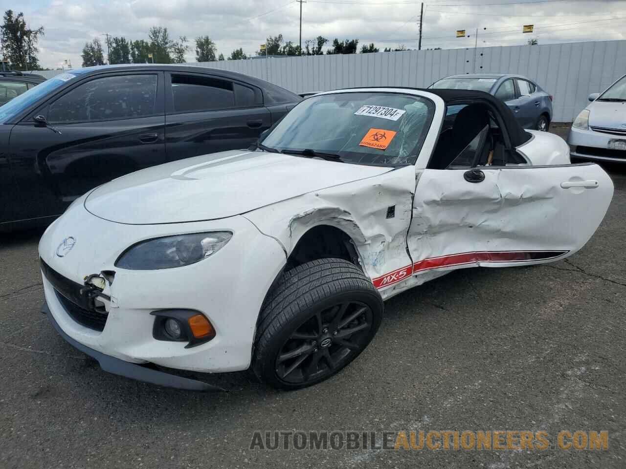 JM1NC2LF1F0238912 MAZDA MX5 2015