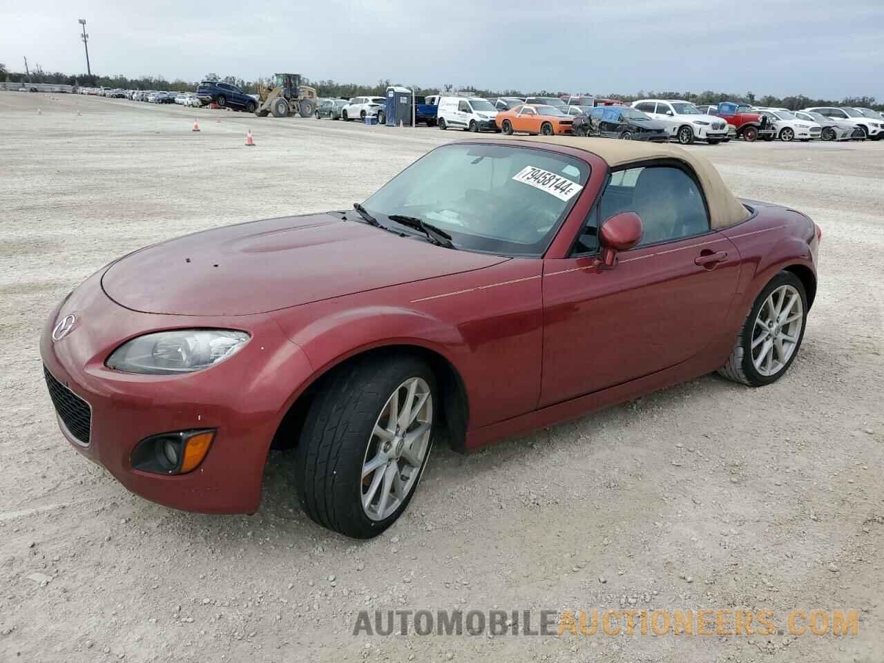 JM1NC2NF3B0213484 MAZDA MX5 2011