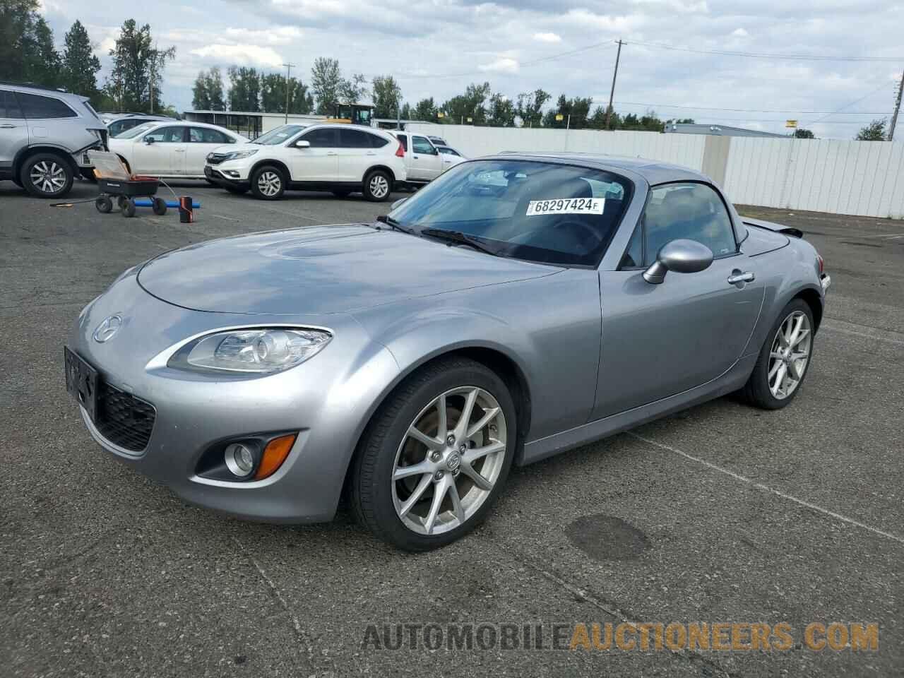 JM1NC2PF8C0221868 MAZDA MX5 2012