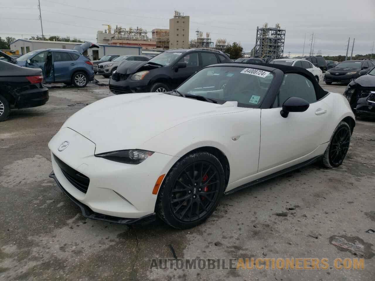 JM1NDAC75K0306493 MAZDA MX5 2019